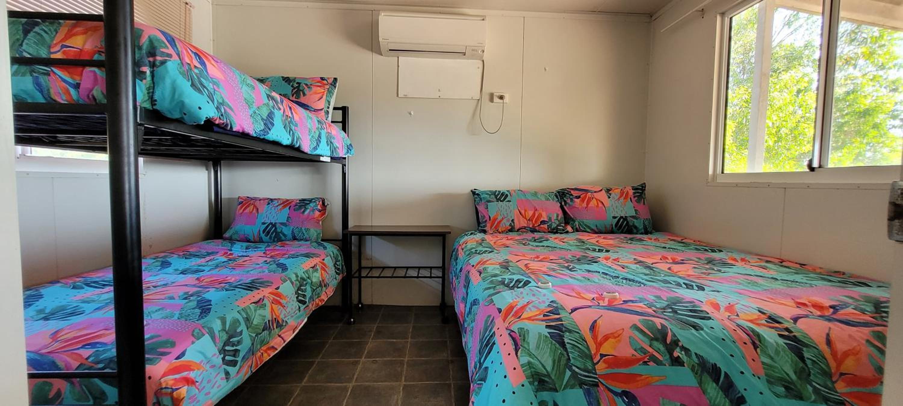 AAOK Lakes Resort and Caravan Park