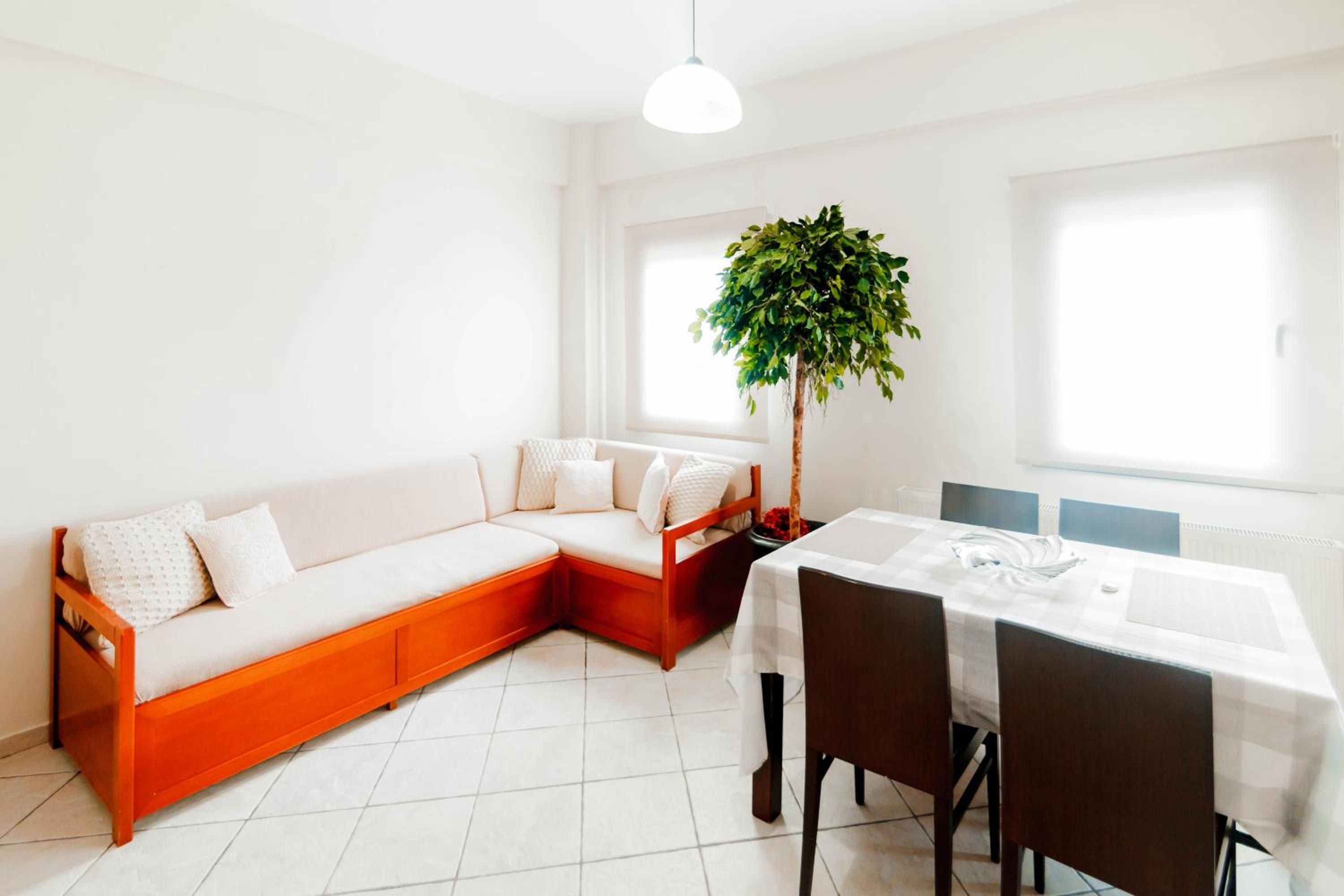 Zorbas Apartments