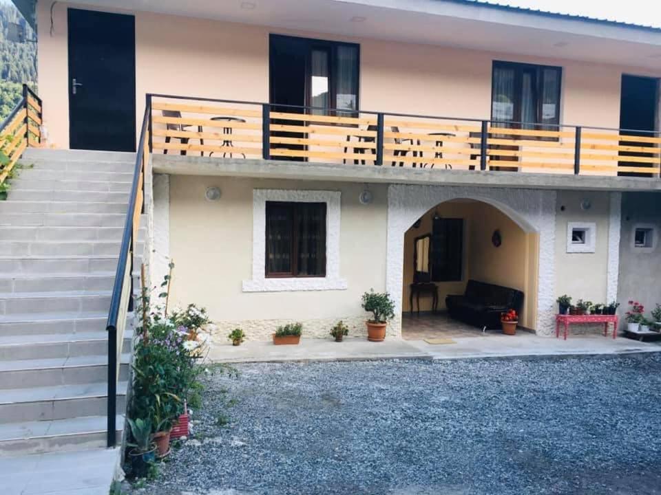 Guesthouse Kurdiani in Mestia view 3