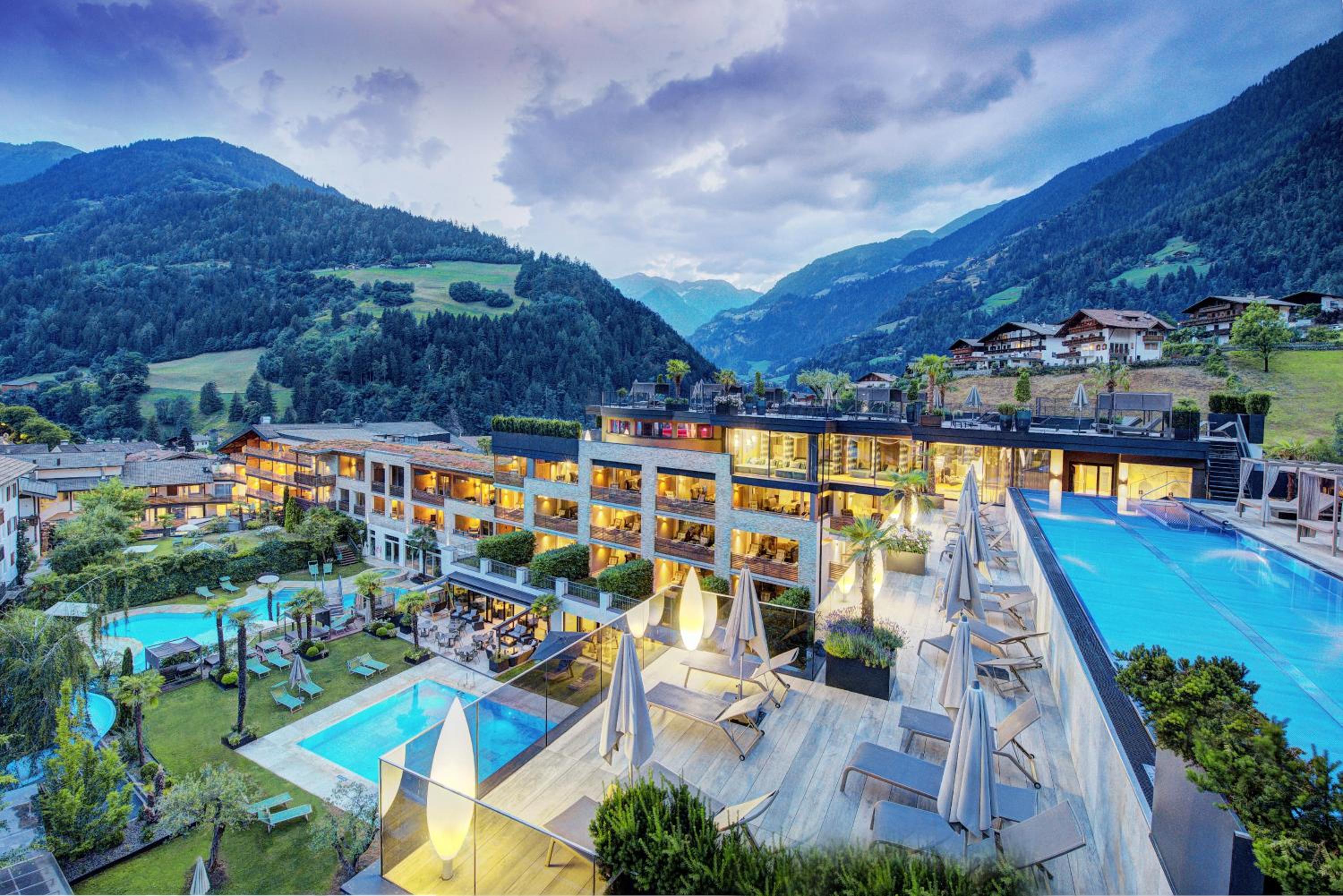 Hotel Stroblhof Active Family Spa Resort - Image 1