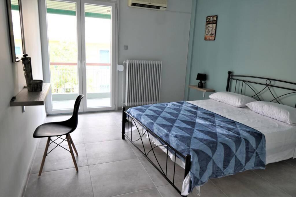 Athens Central 3BD Apartment next to Metro Luxury