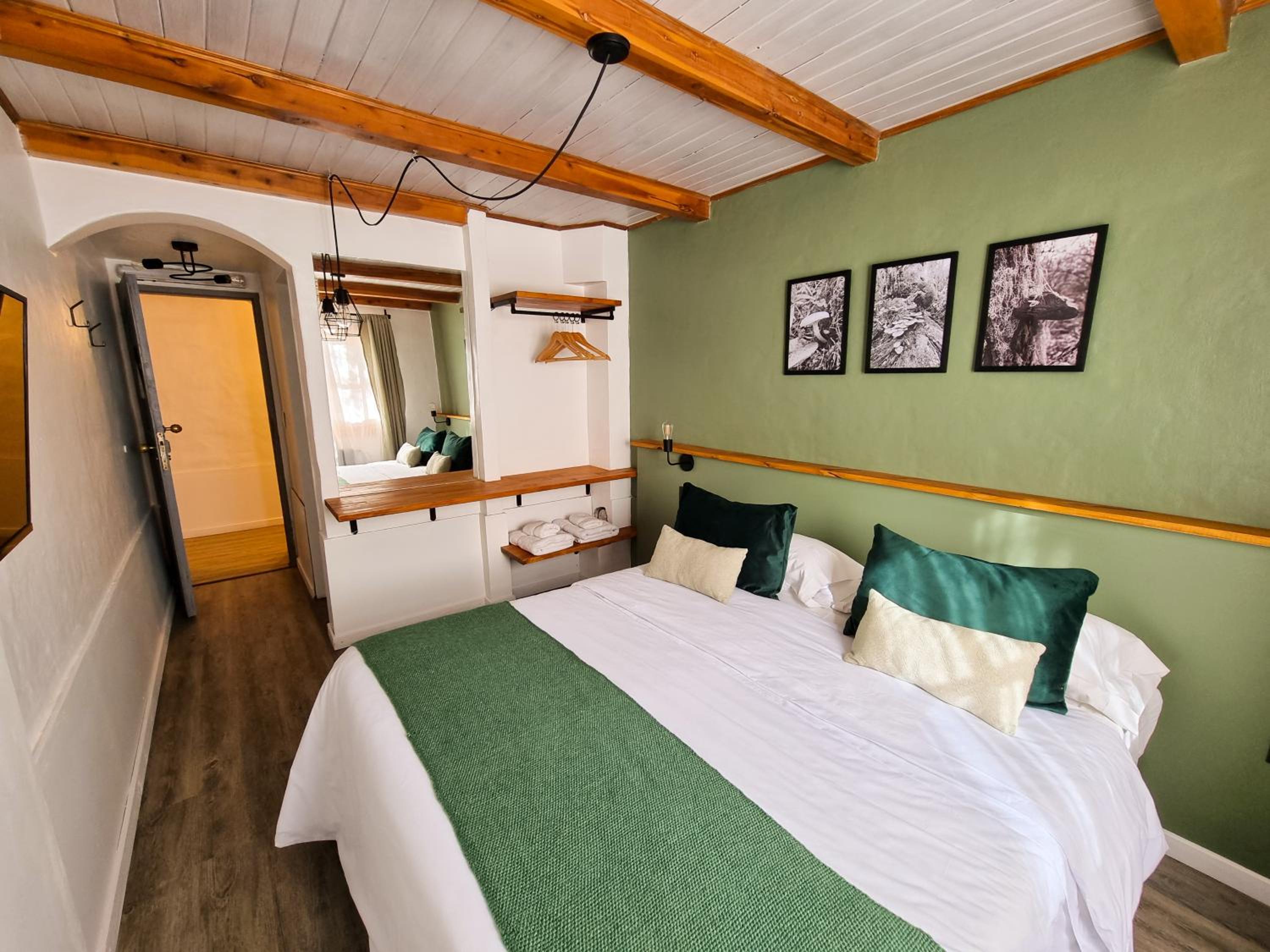 Hosteria Las Lucarnas