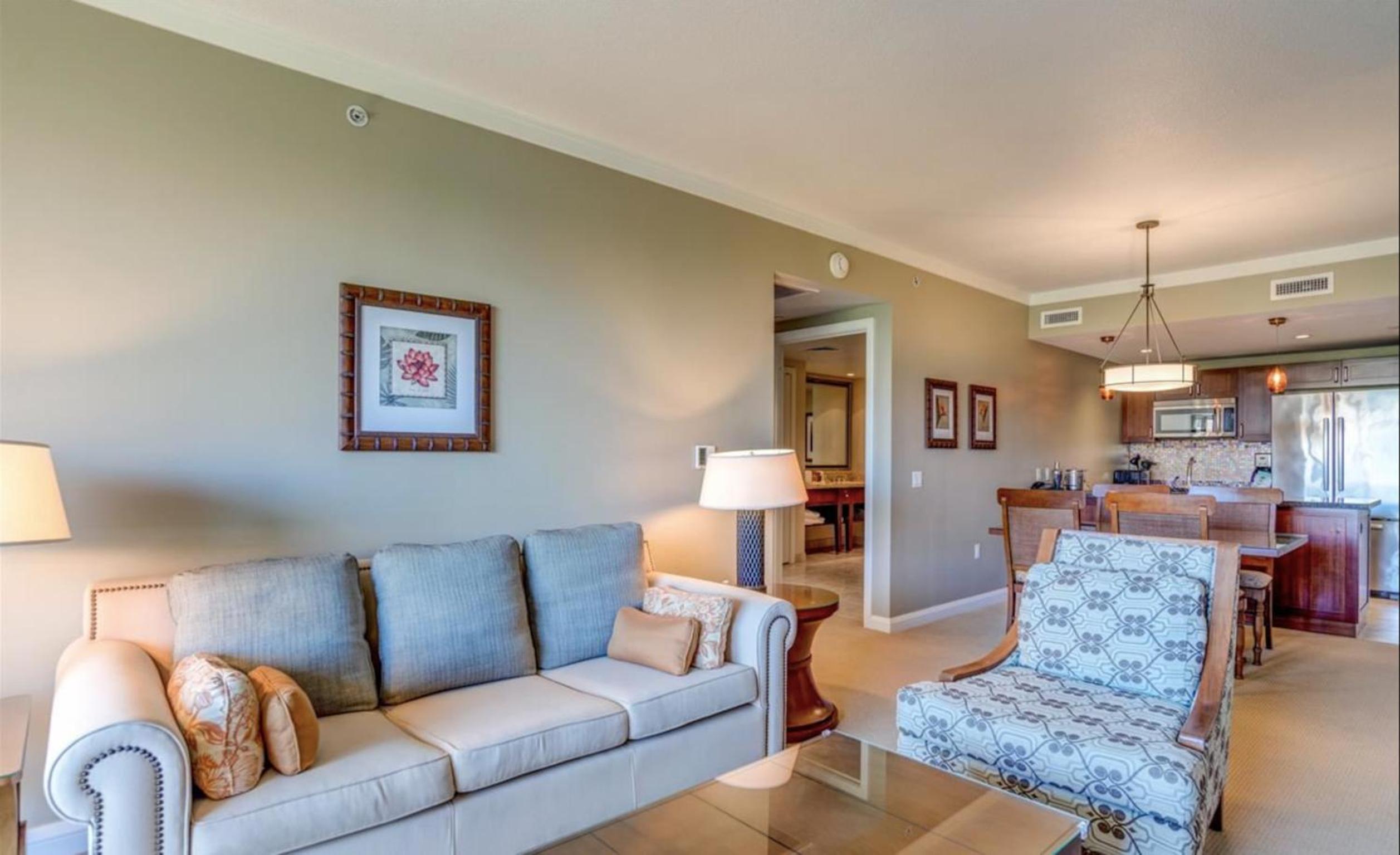 2 Bedroom OCEAN VIEW LUXURY resort condo with extra large balcony view 3