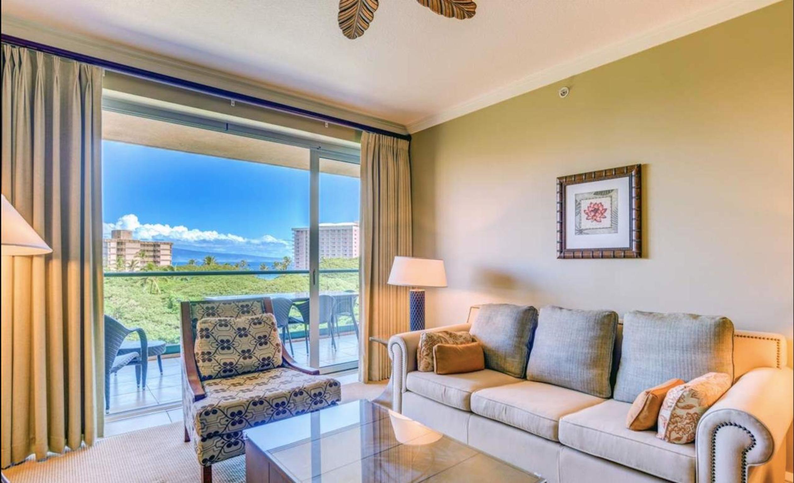 2 Bedroom OCEAN VIEW LUXURY resort condo with extra large balcony view 4
