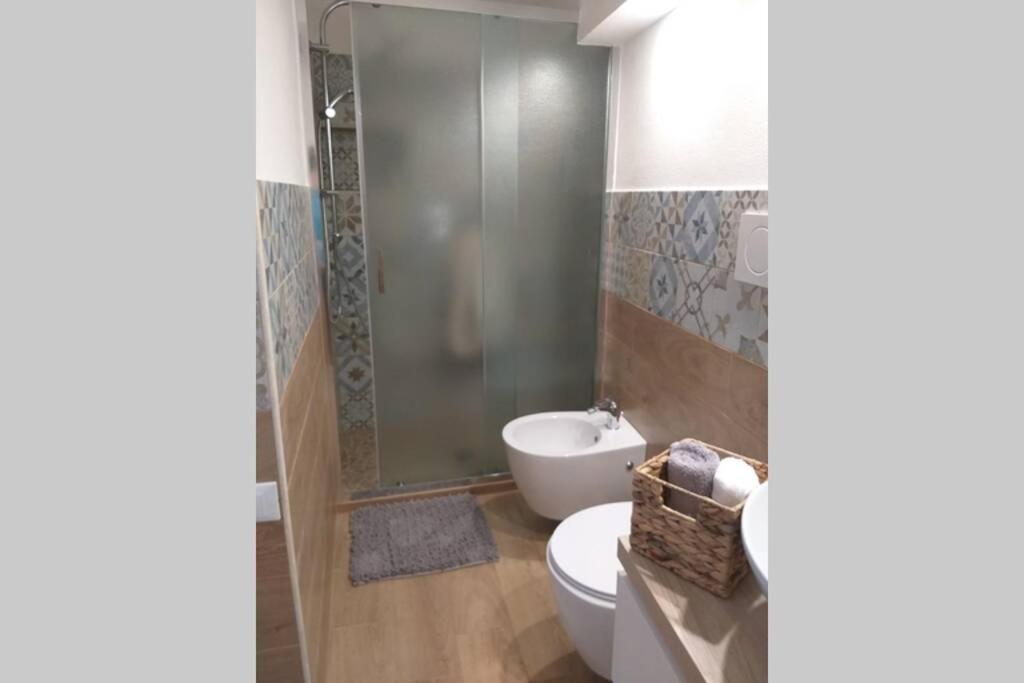 Cuore Selargius en Selargius — bathroom
