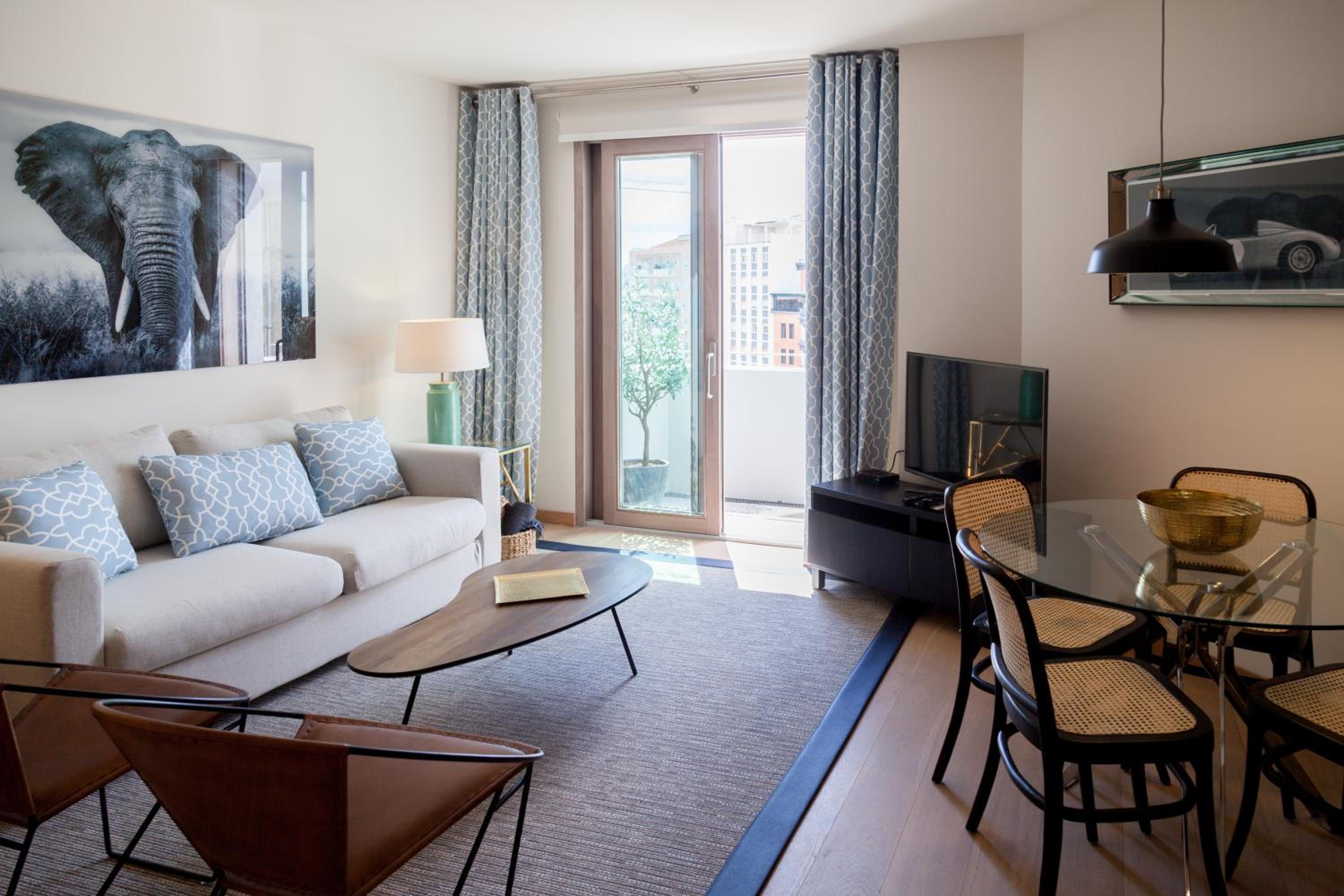 FLH Marquês Comfy Apartment view 2