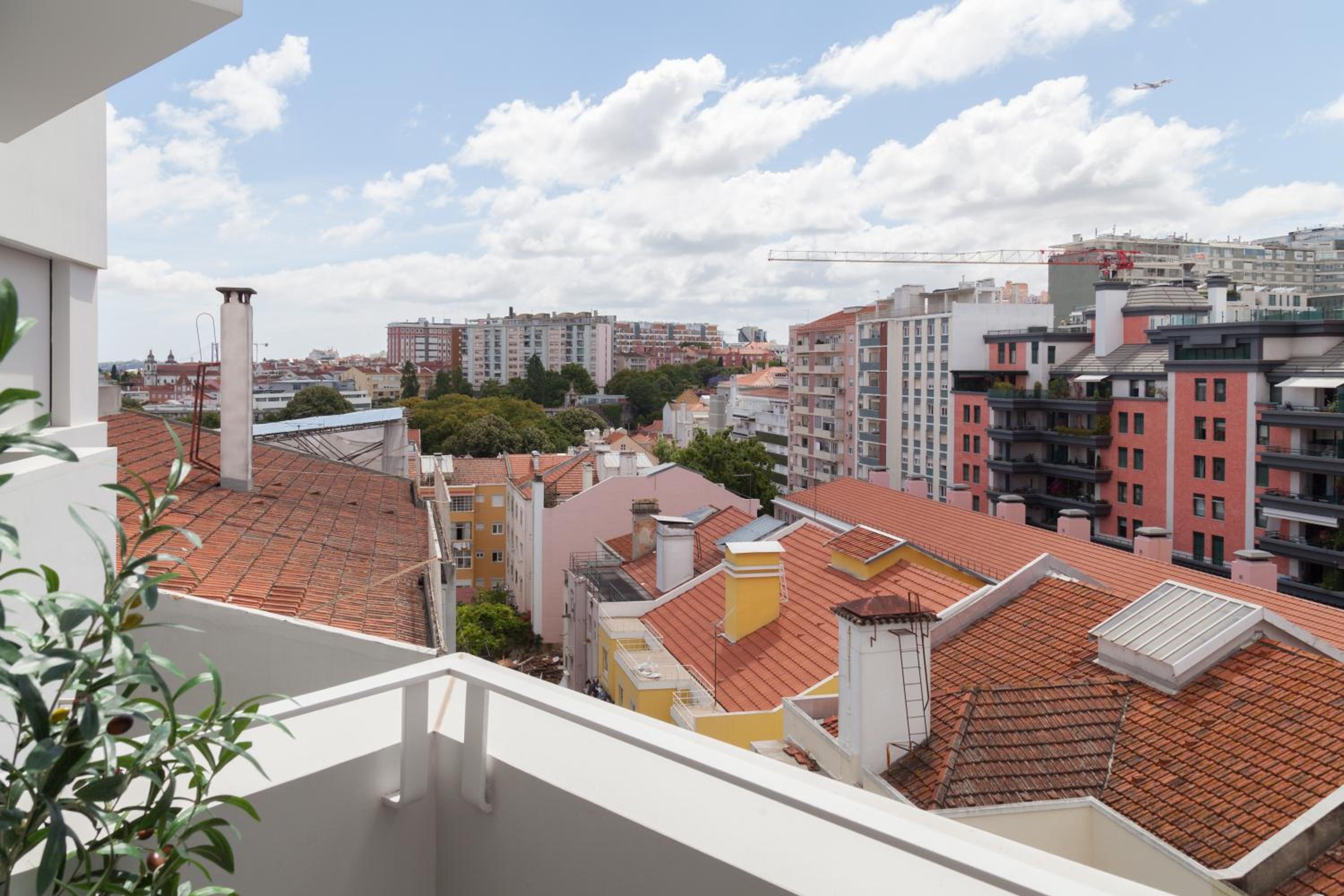 FLH Marquês Comfy Apartment view 3
