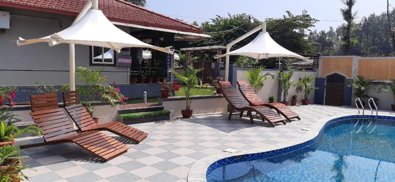 Srinikethana Home Stay with Swimming Pool view 5