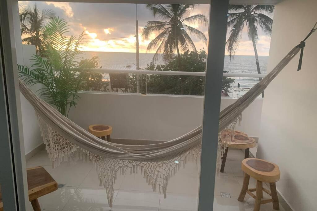 Lujoso apartamento + Jacuzzi. ¡Frente a la playa!