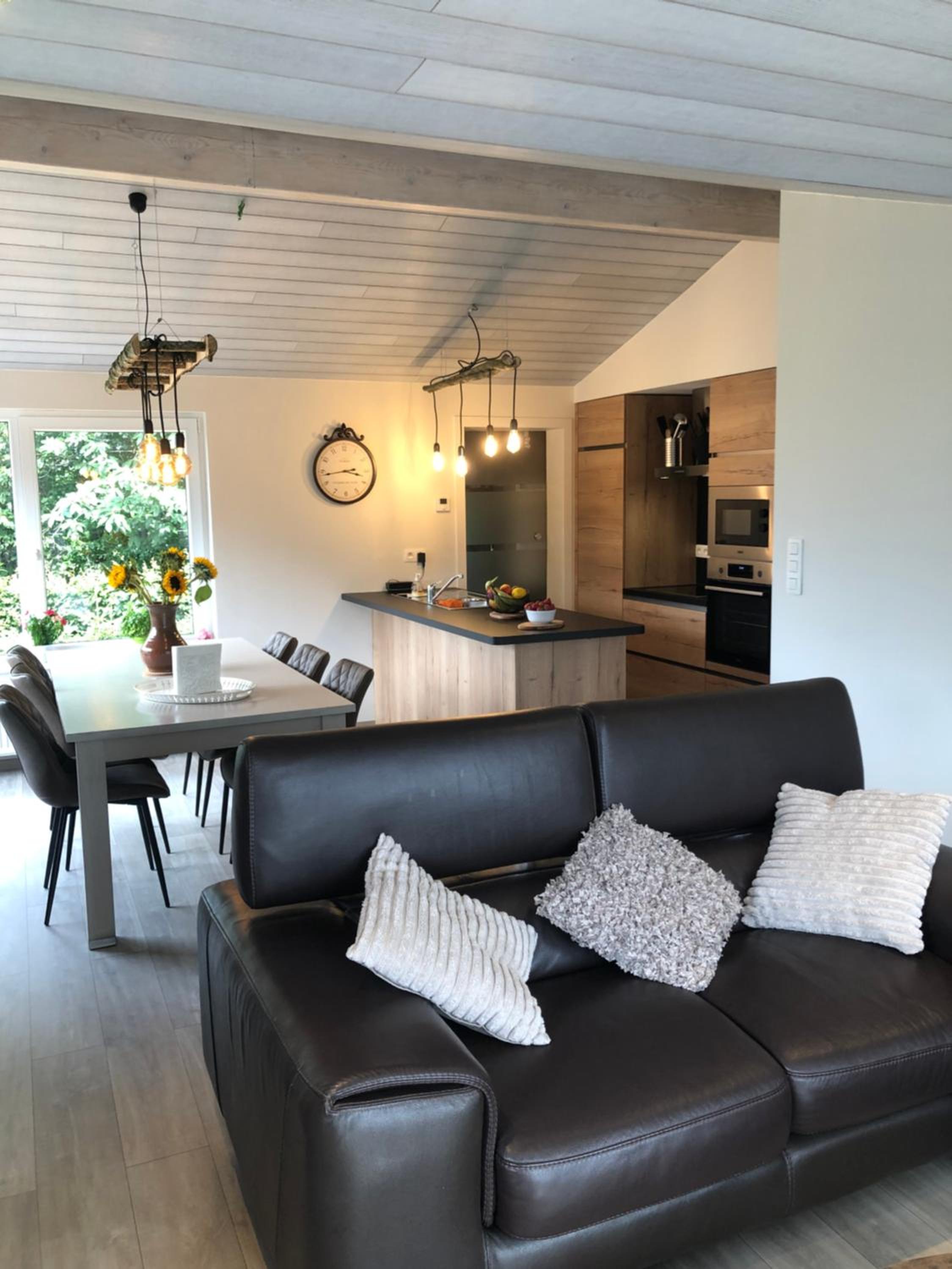 Chalet des Campanules avec Sauna view 5