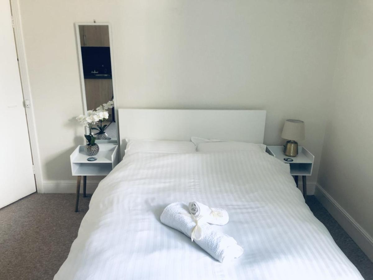 Poole Stay view 2