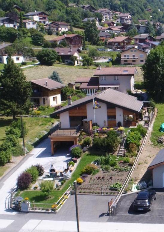 Studio Le Plan Clou view 4