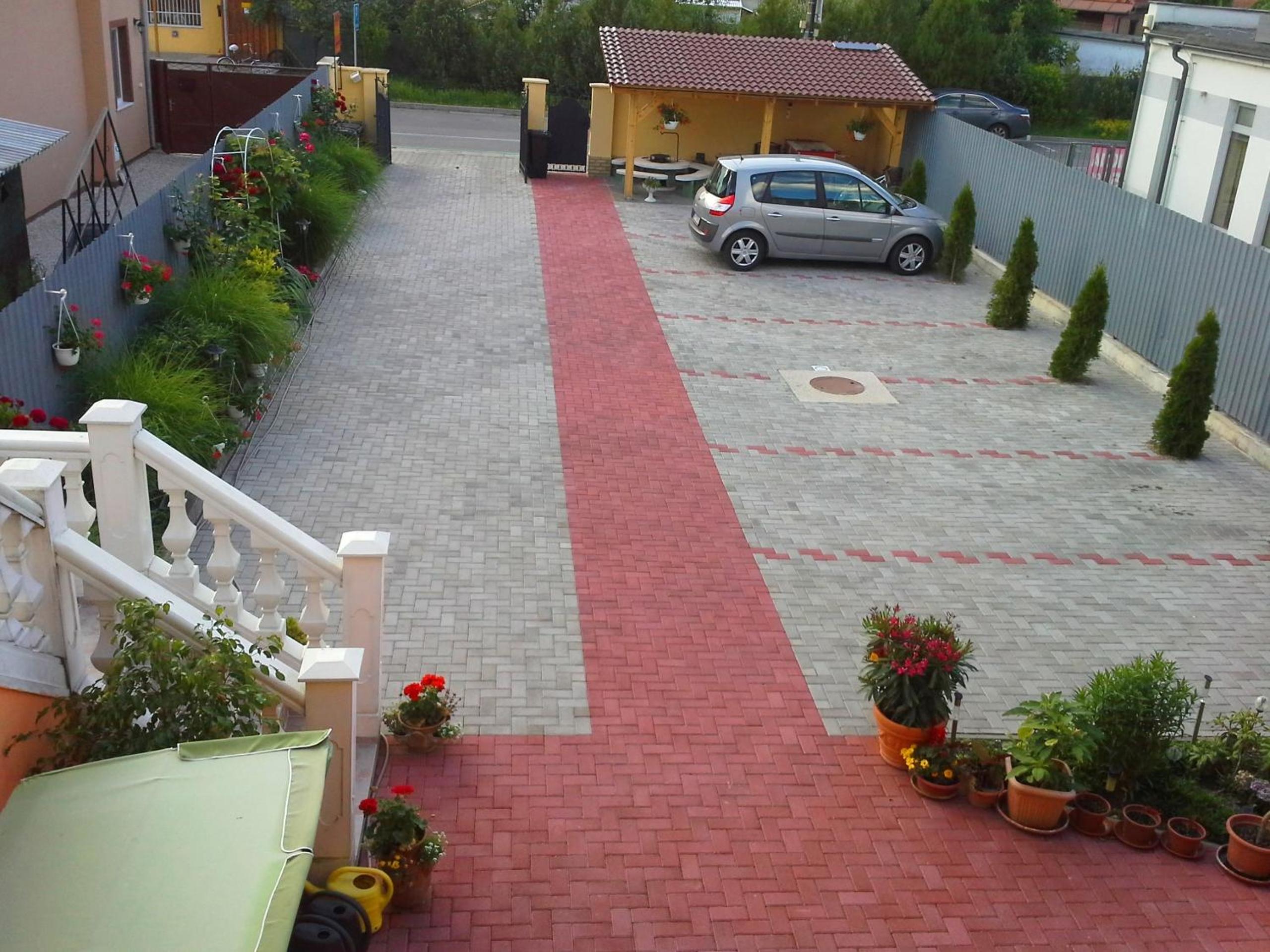 Photo 26
