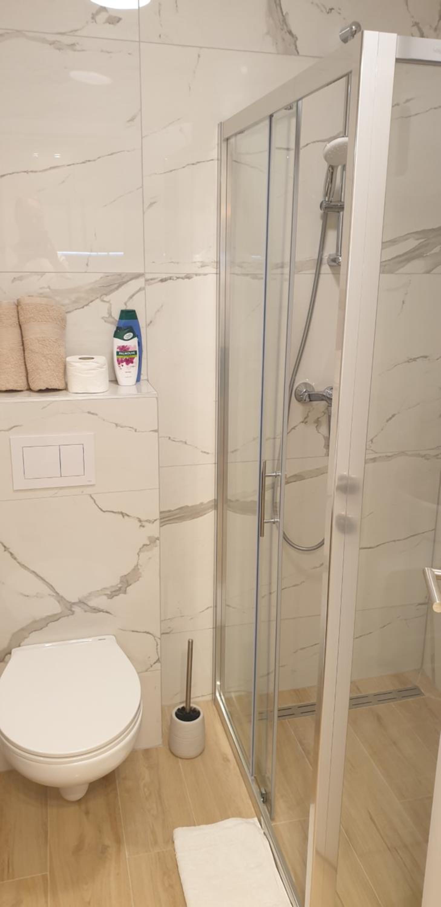 Golden Studio - private parking
