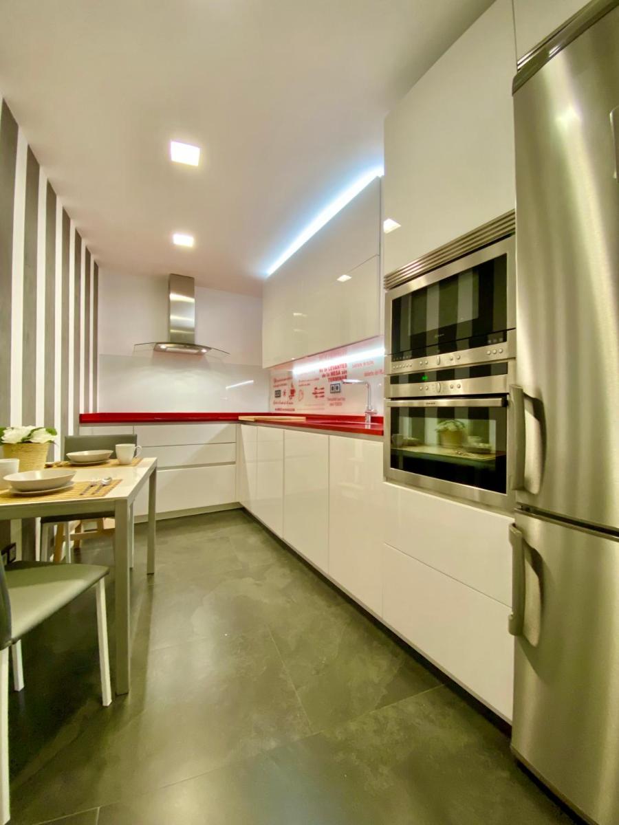 Charming Exclusive La Latina