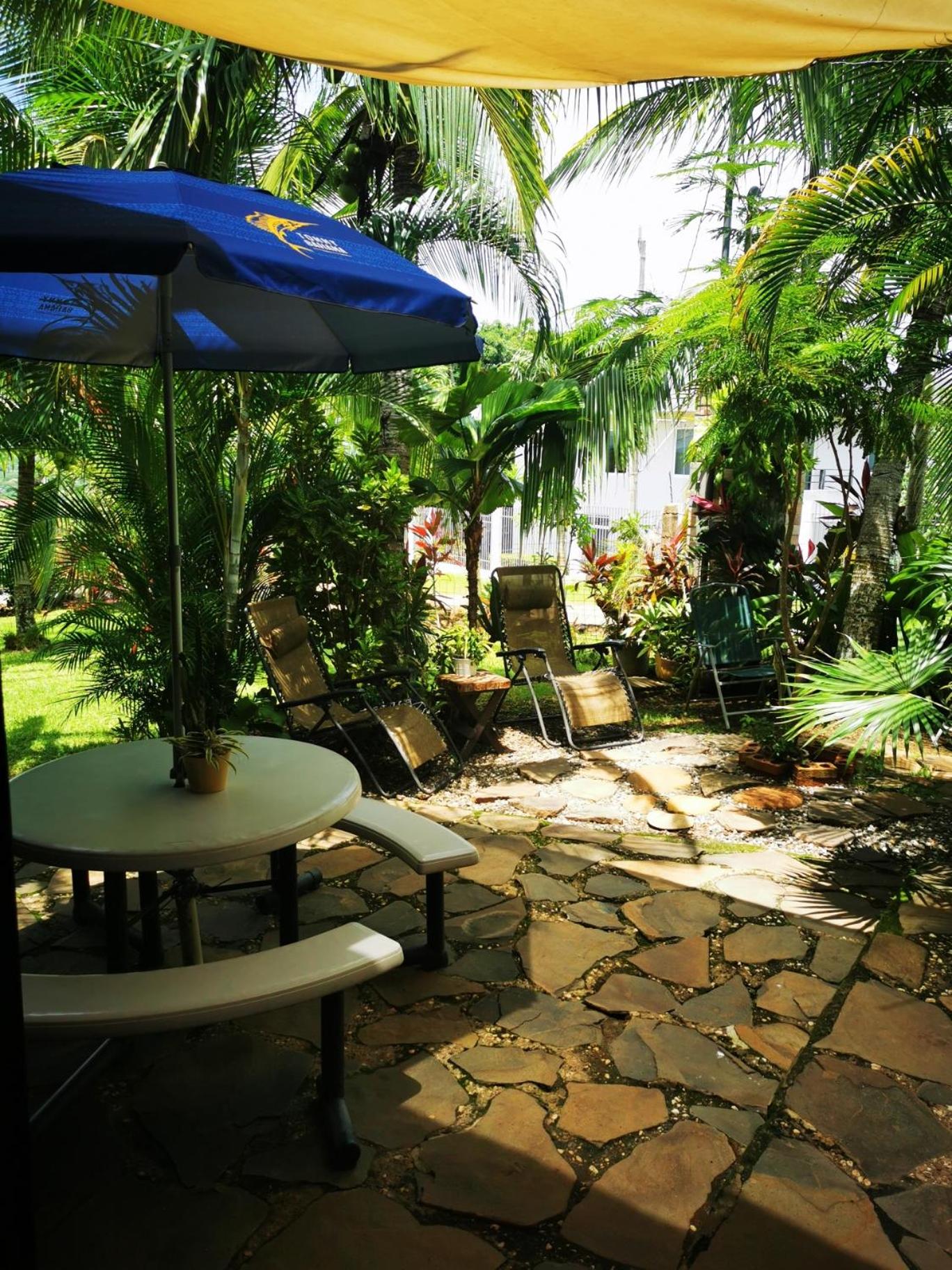 Villa Guarias