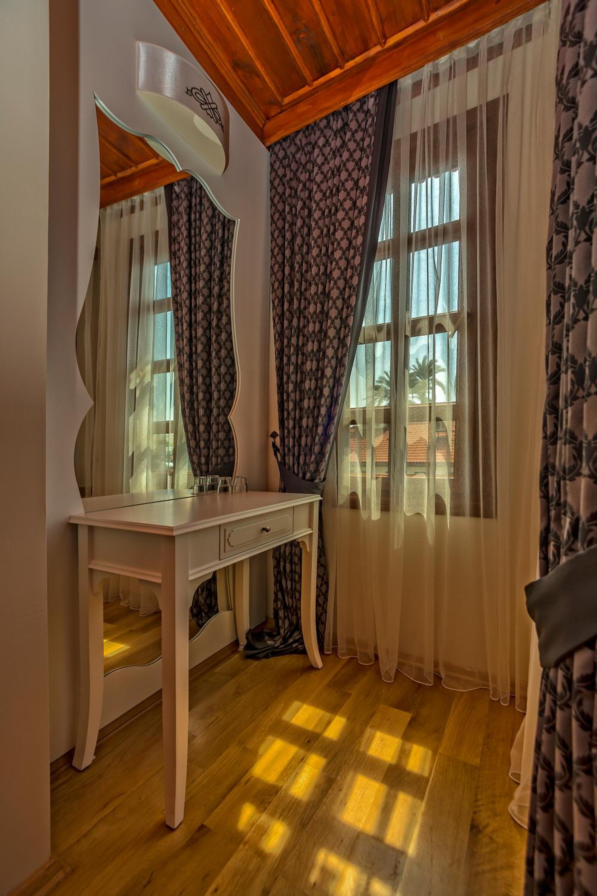 Argos Otel - Image 12