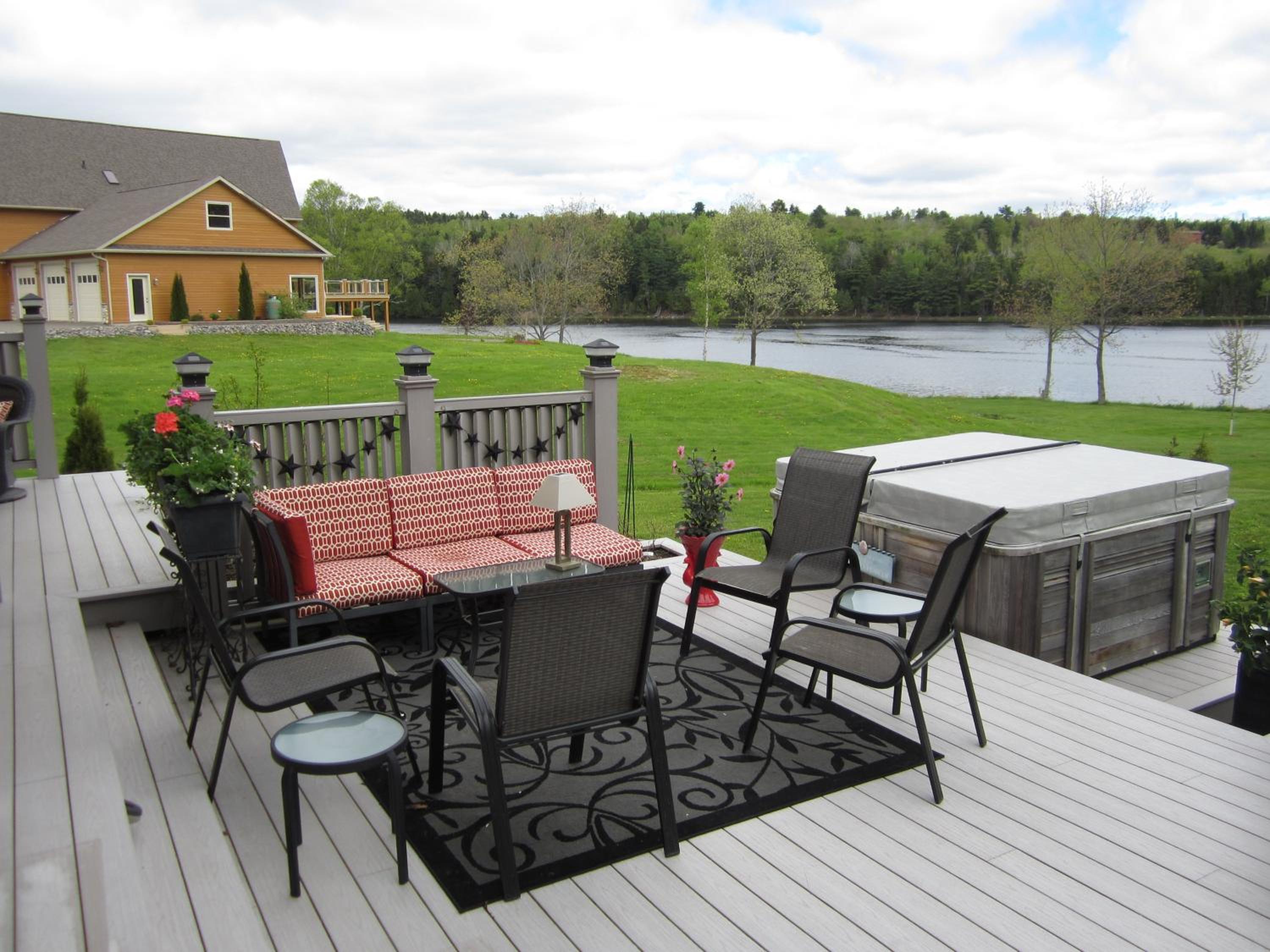 Casa Breeze B & B