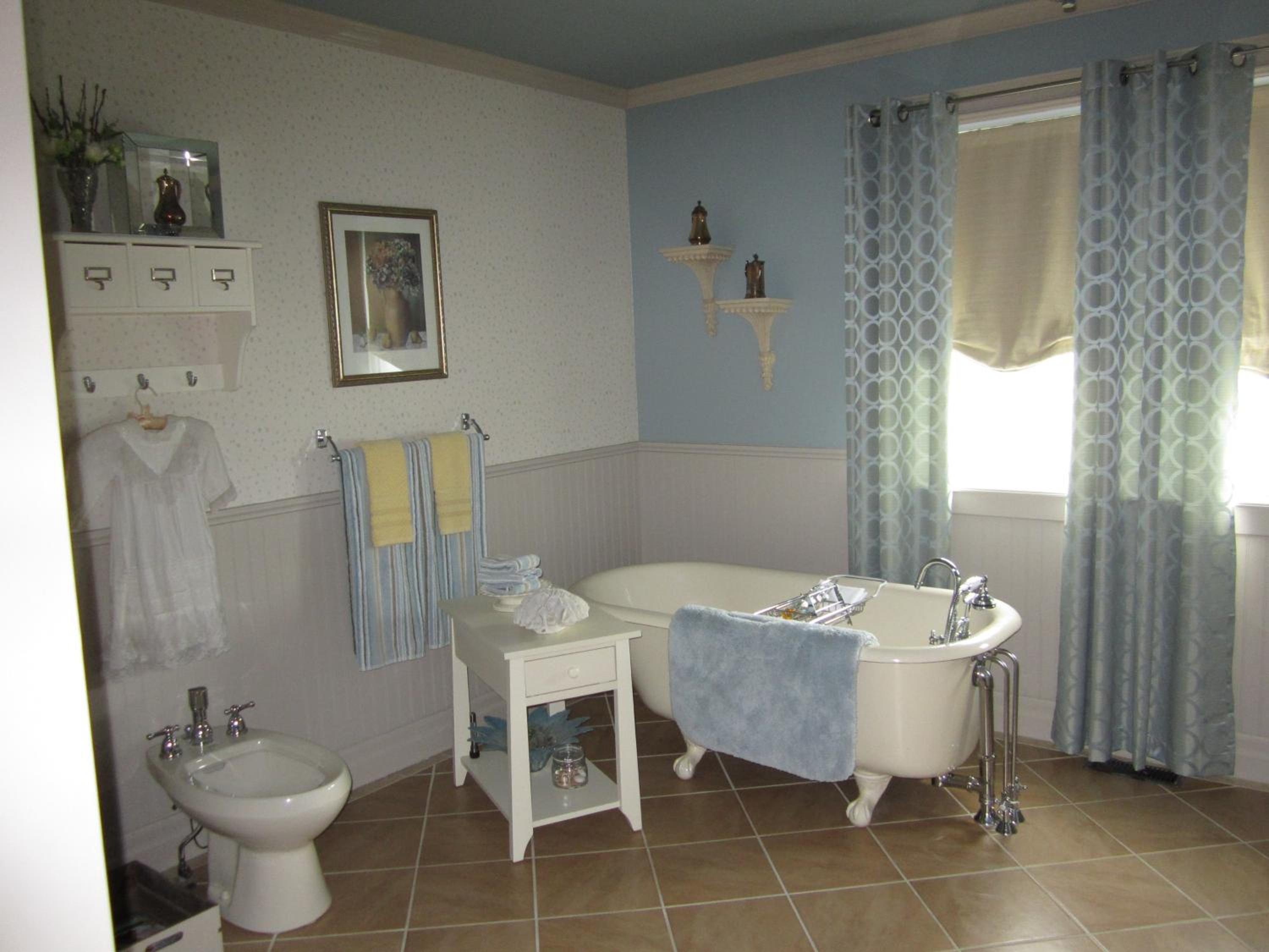 Casa Breeze B & B