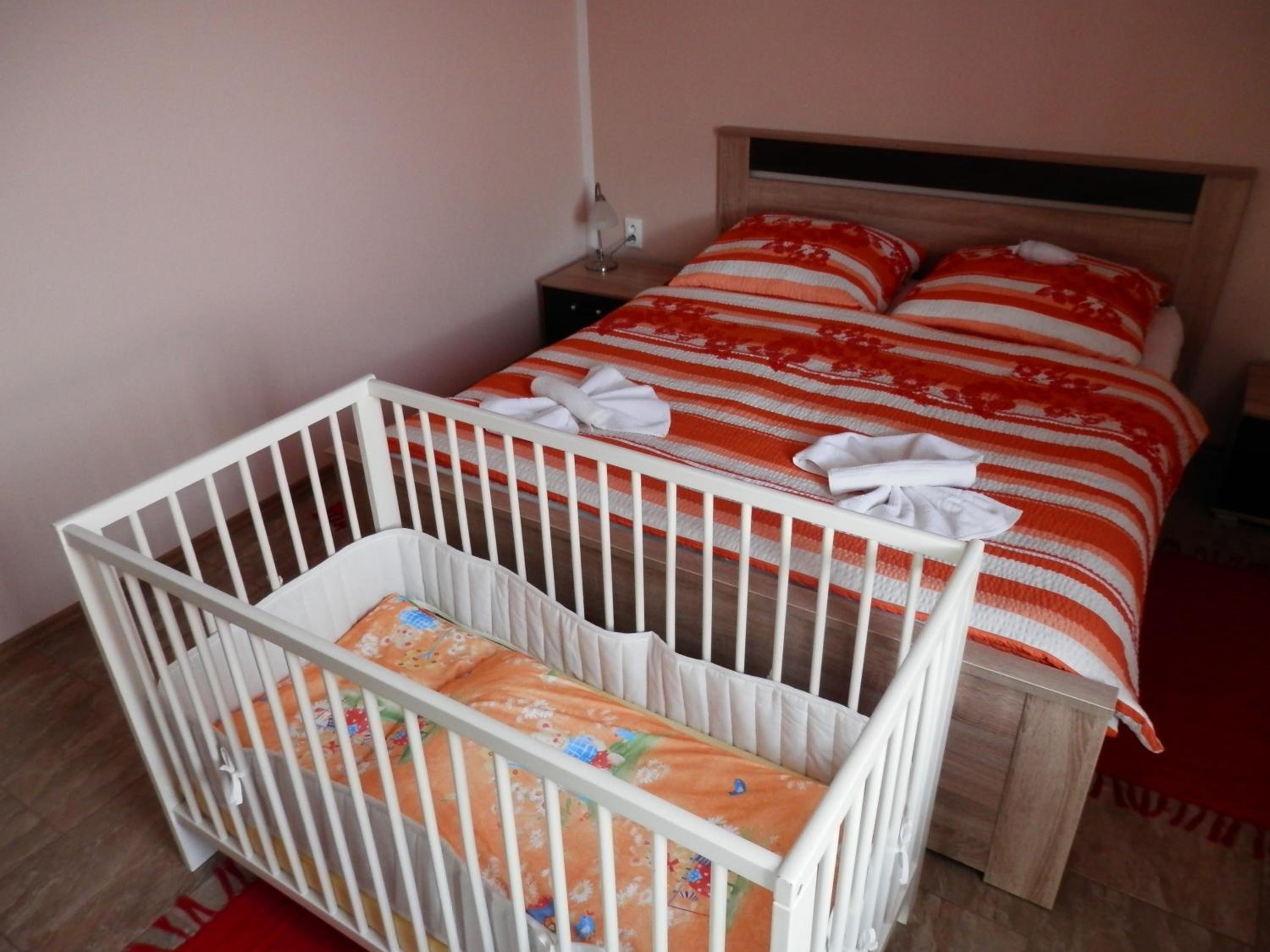 Apartment Boroví