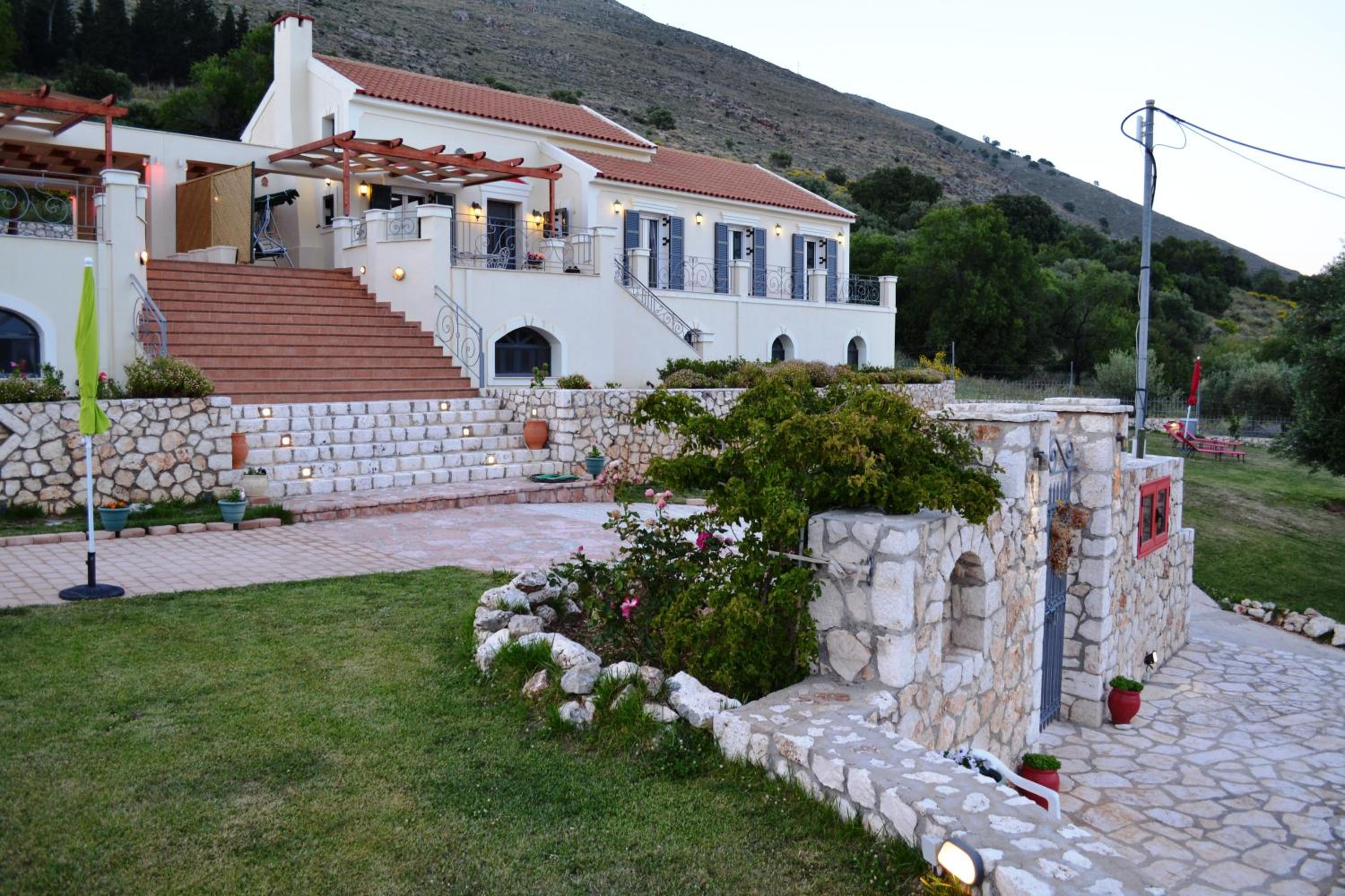 Photo 23