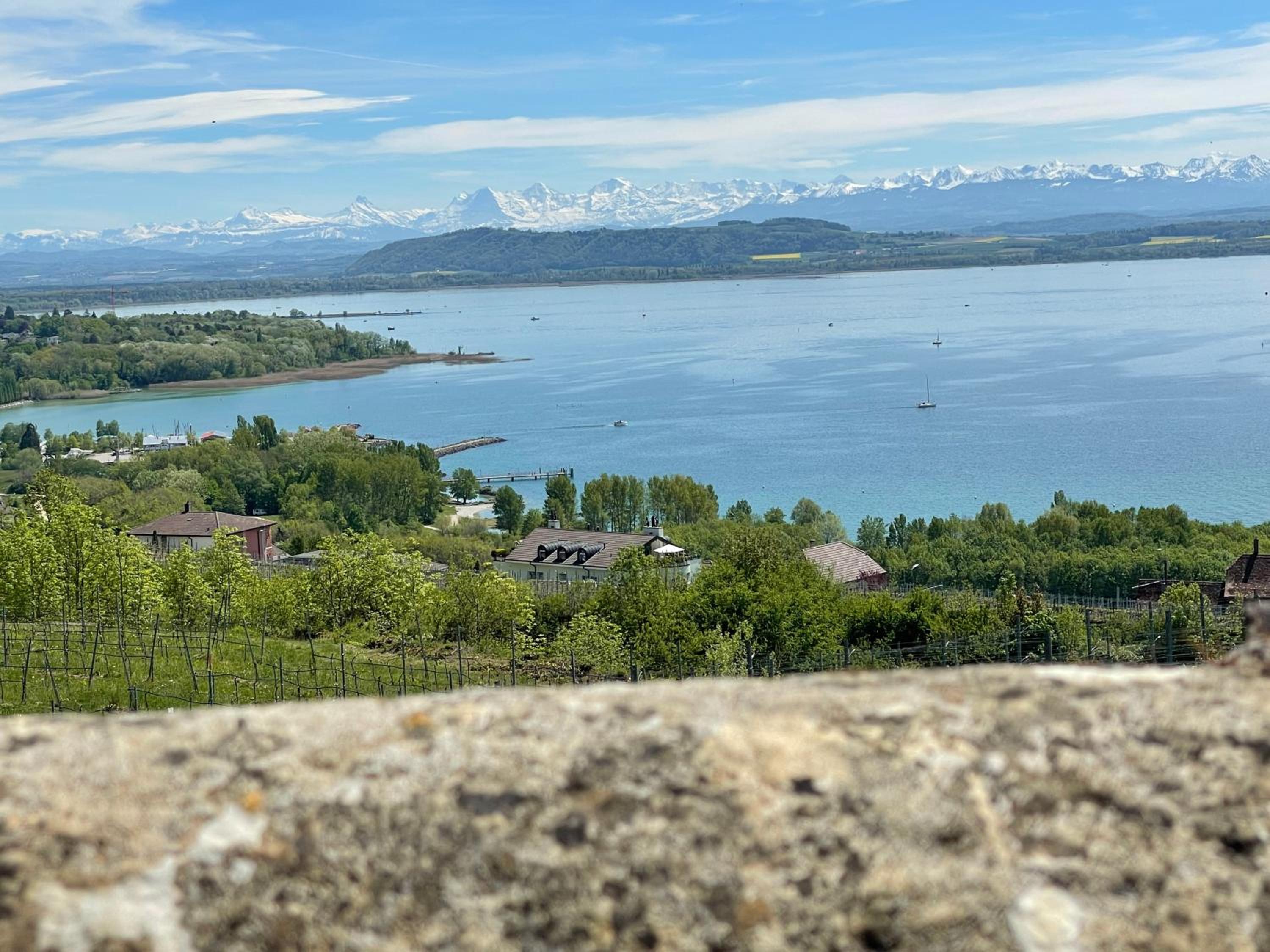 La Maison Bleue à 2 pas du Lac du Neuchâtel