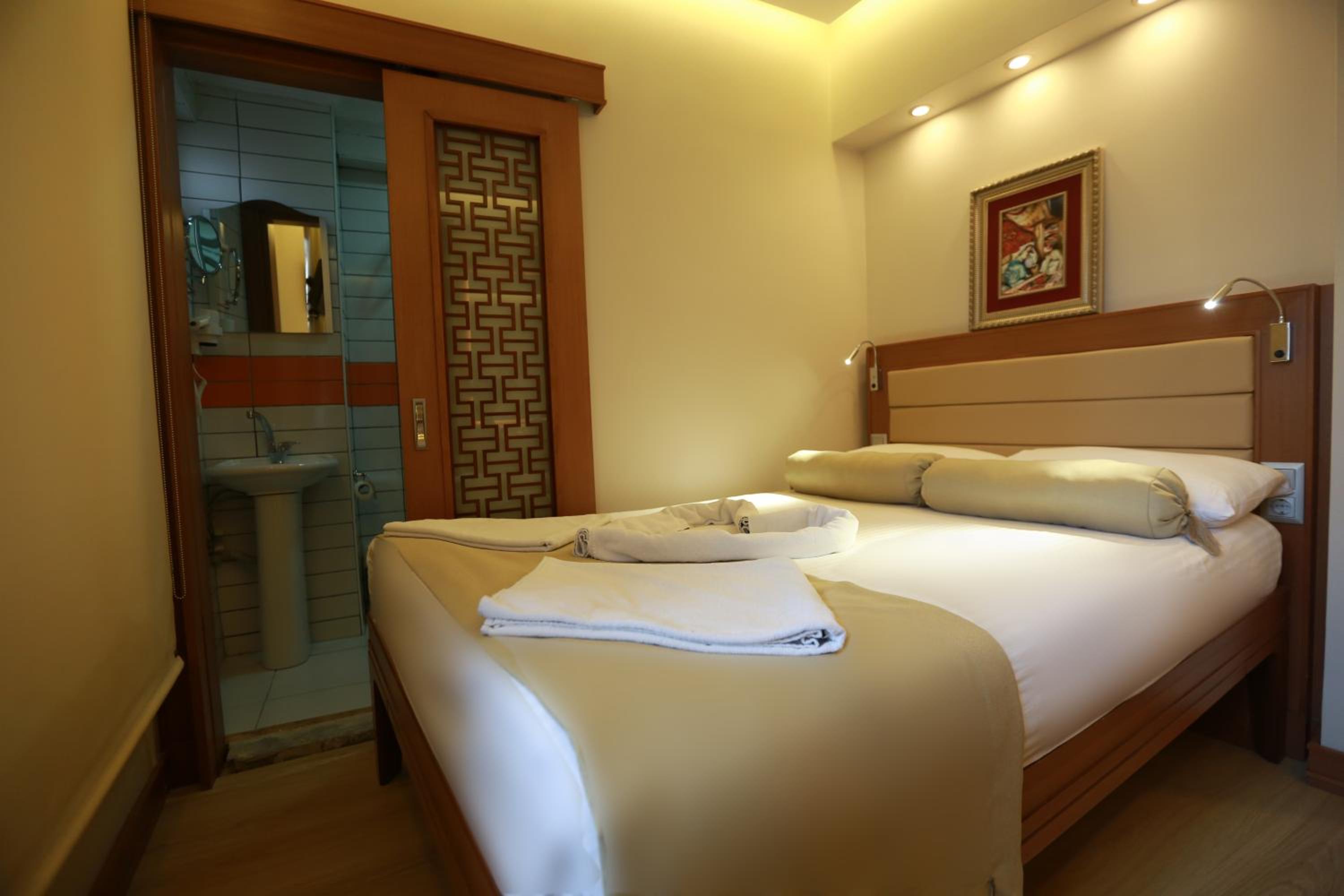 Sirkeci Park Otel - Image 35