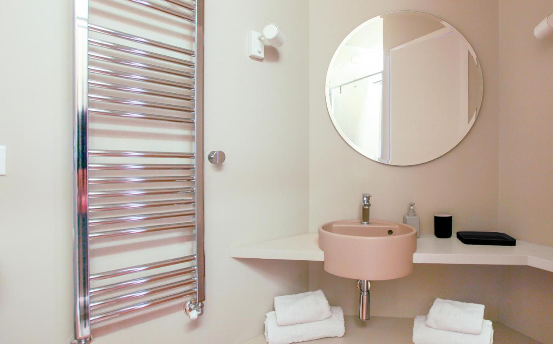 Ginger House Project, Boutique Art Apartment in Milan