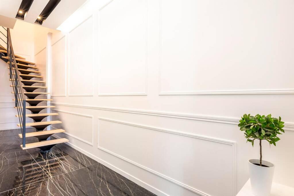 GemBnB Luxury Apartments - Residence Thorigny Paris - Marais