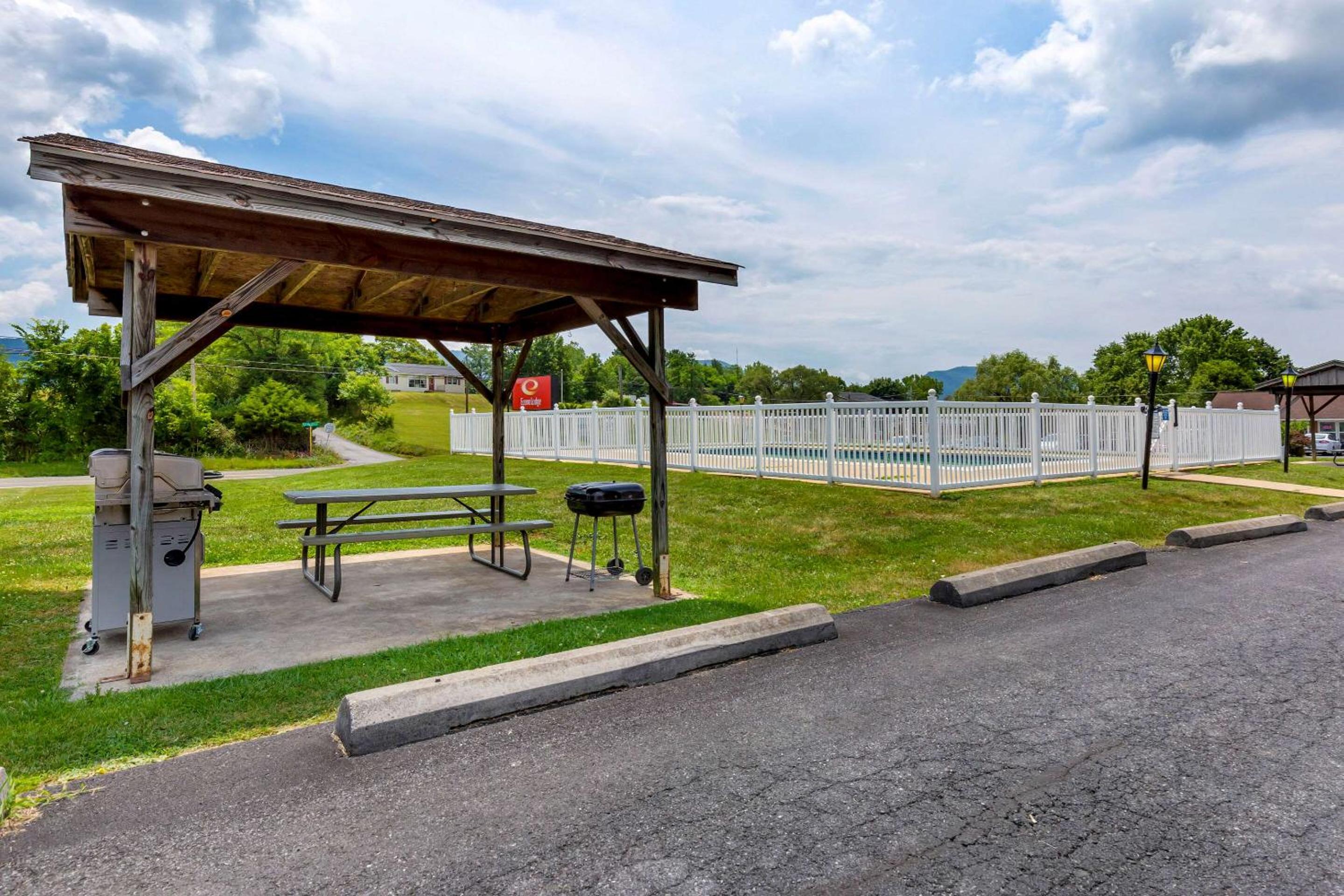Econo Lodge Woodstock - Shenandoah Valley I-81