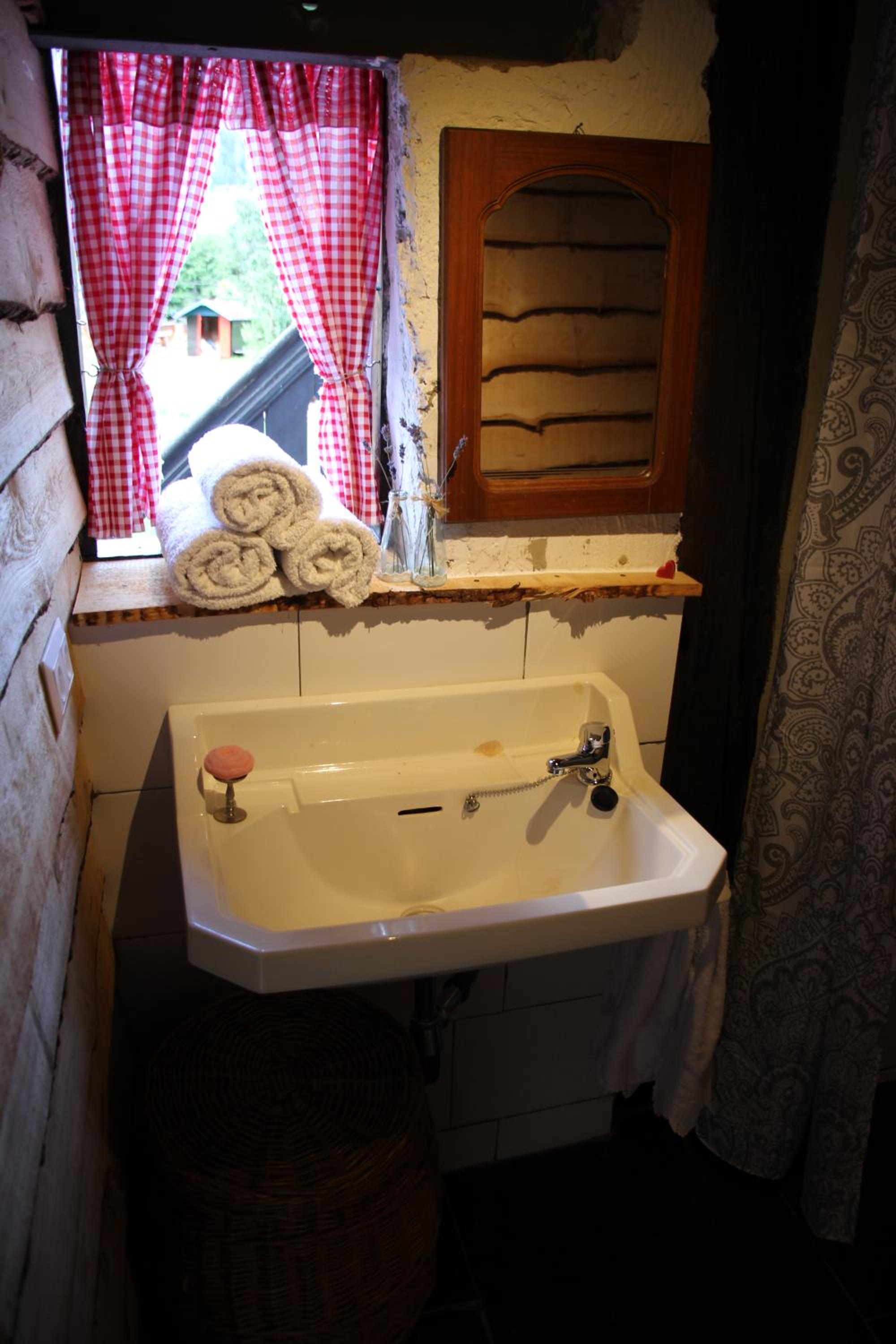 Photo 46
