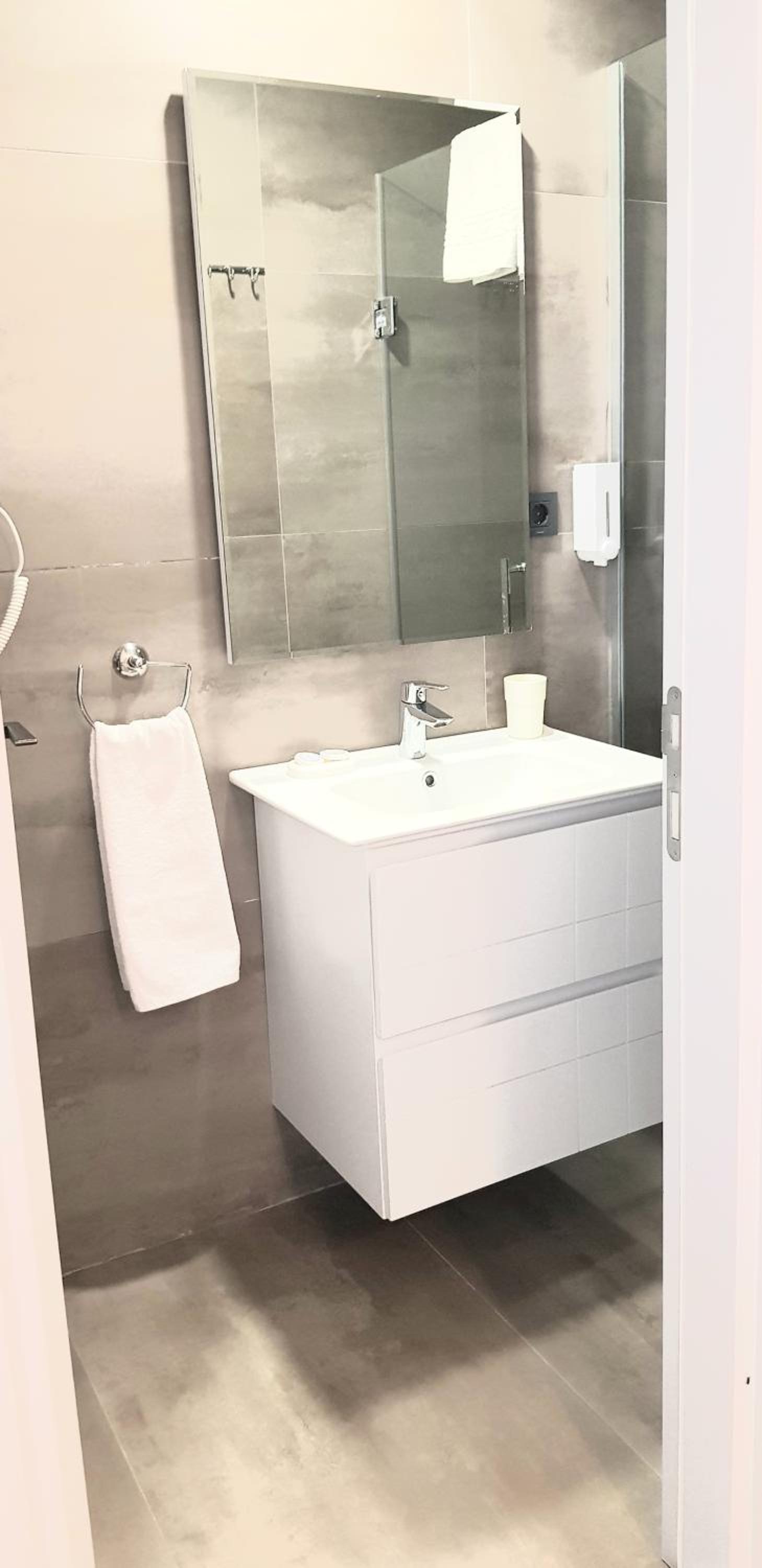 Stile Suite Family Hotel - Image 9