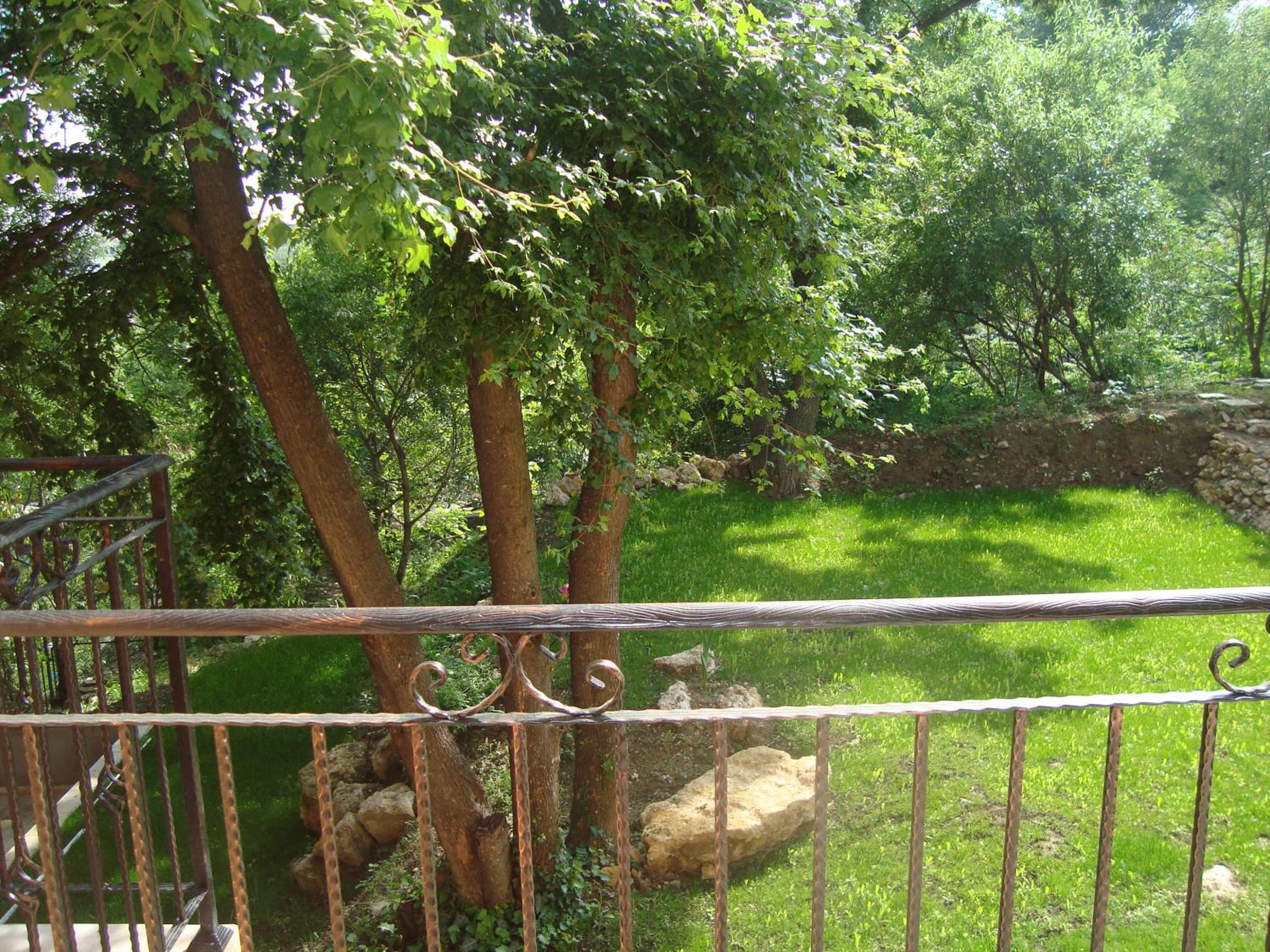 Villa Mari Guest Rooms