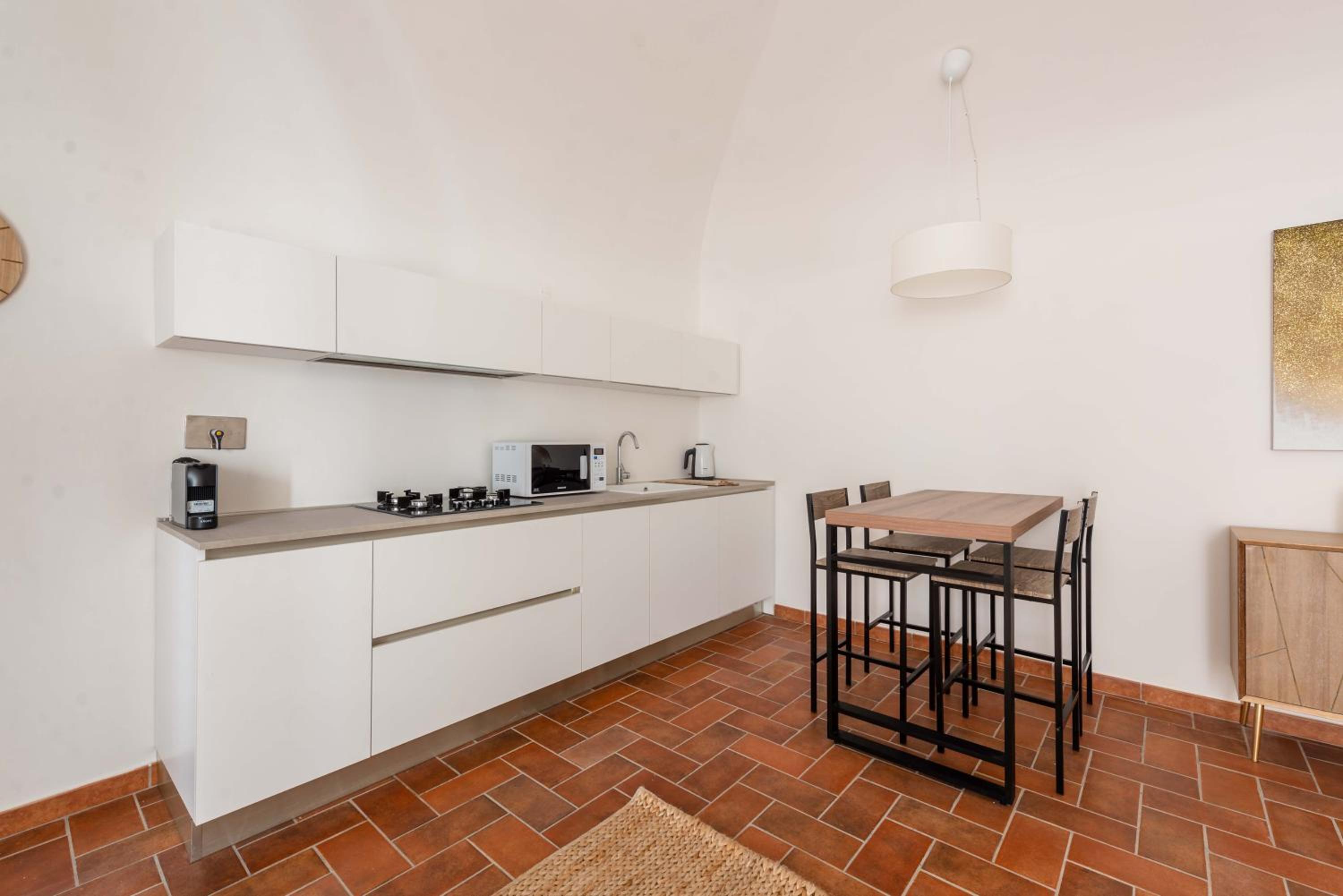 SuityRHome Navona 7 2 Suite