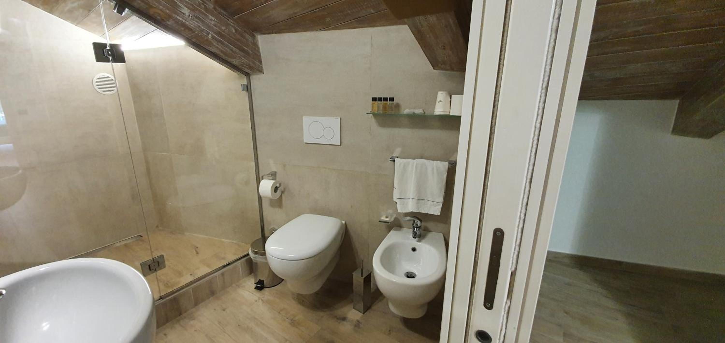 Duomo Attic (rooms) view 2