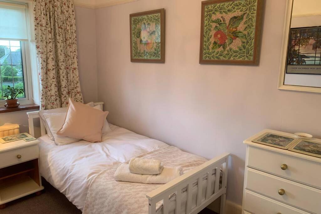 Yelverton Vacations - Hectors House comfortable 4 bed house in mature gardens - Property Image 53