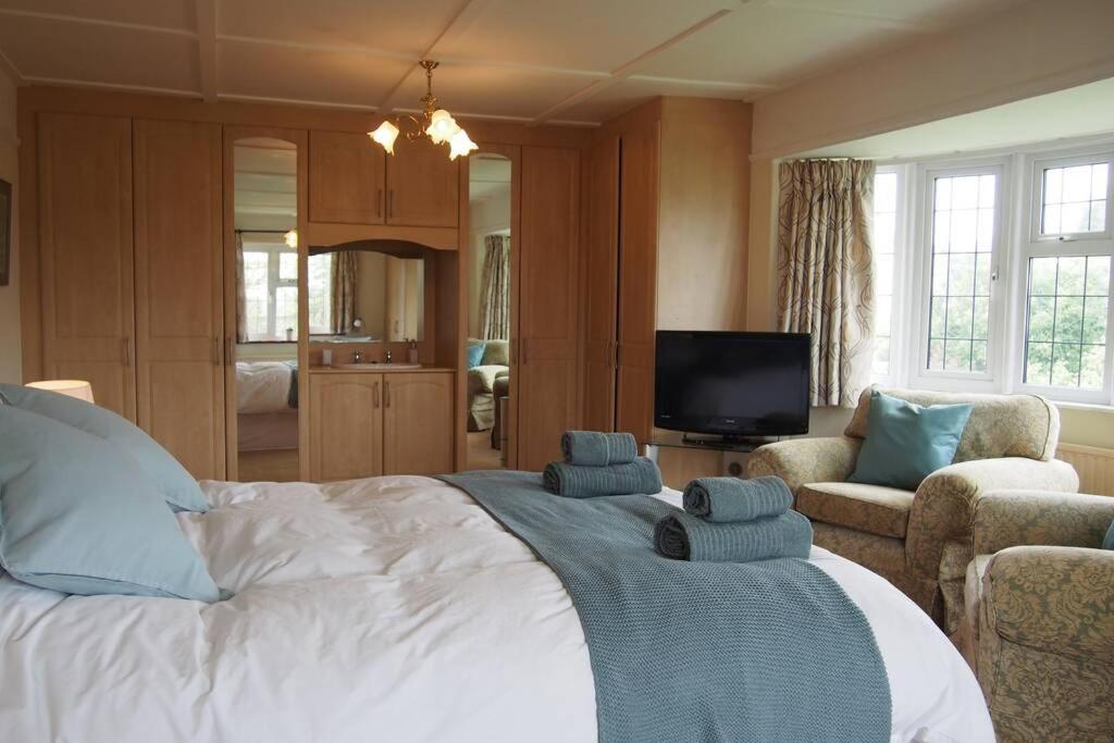 Yelverton Vacations - Hectors House comfortable 4 bed house in mature gardens - Property Image 12