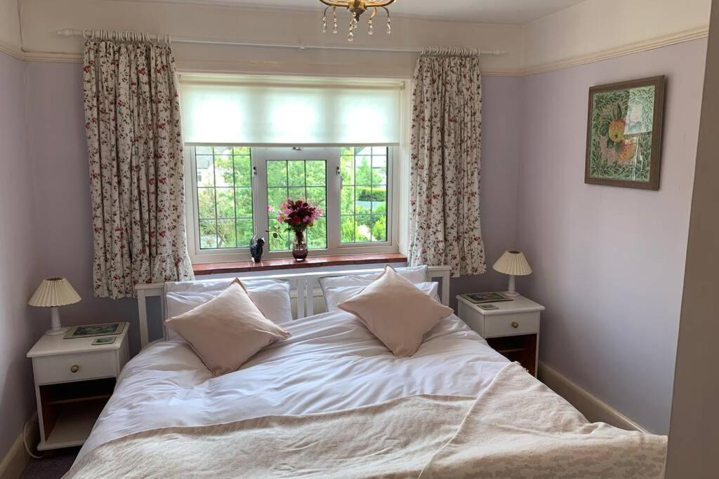 Yelverton Vacations - Hectors House comfortable 4 bed house in mature gardens - Property Image 24