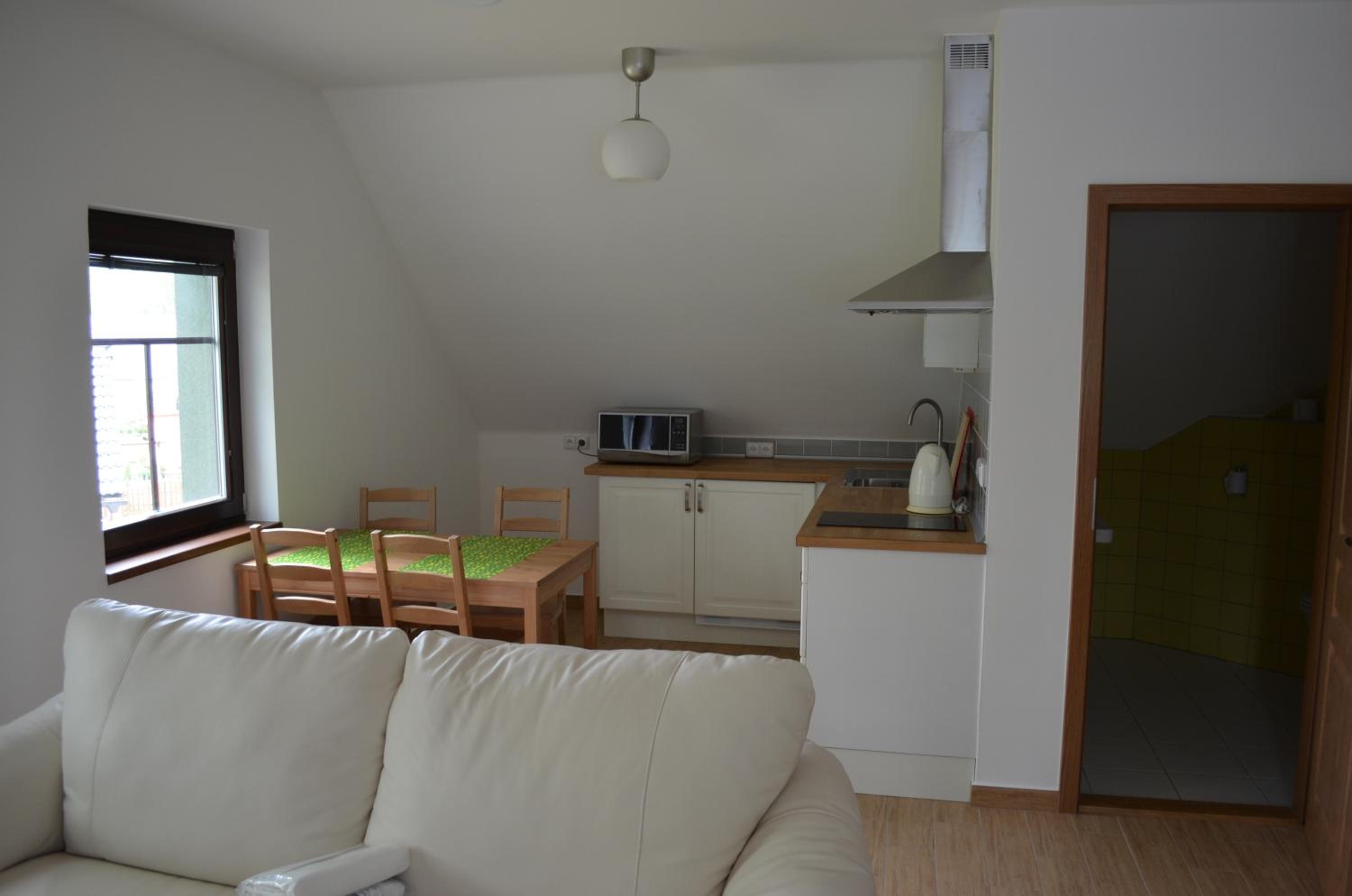 Apartmány pod lípou view 2