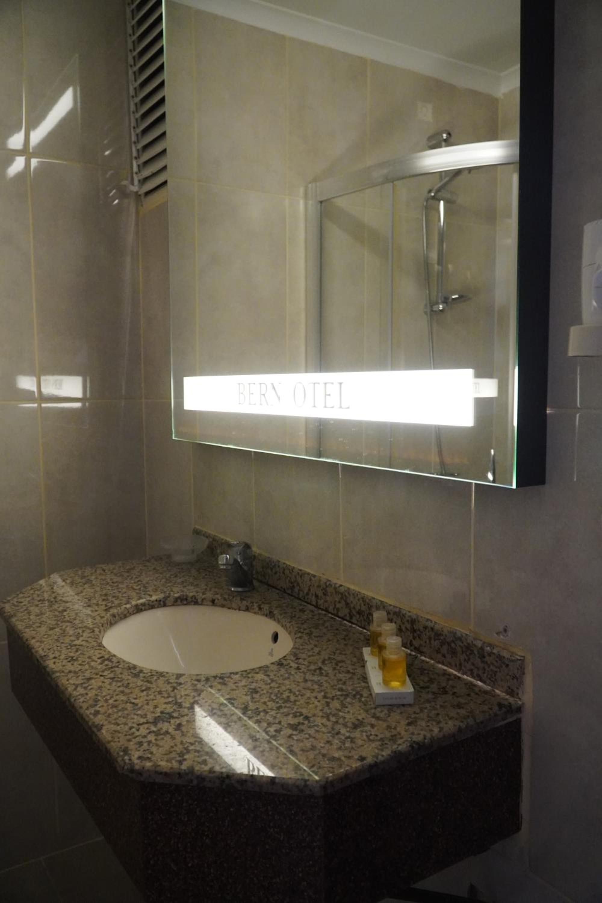 Bern Otel - Image 19