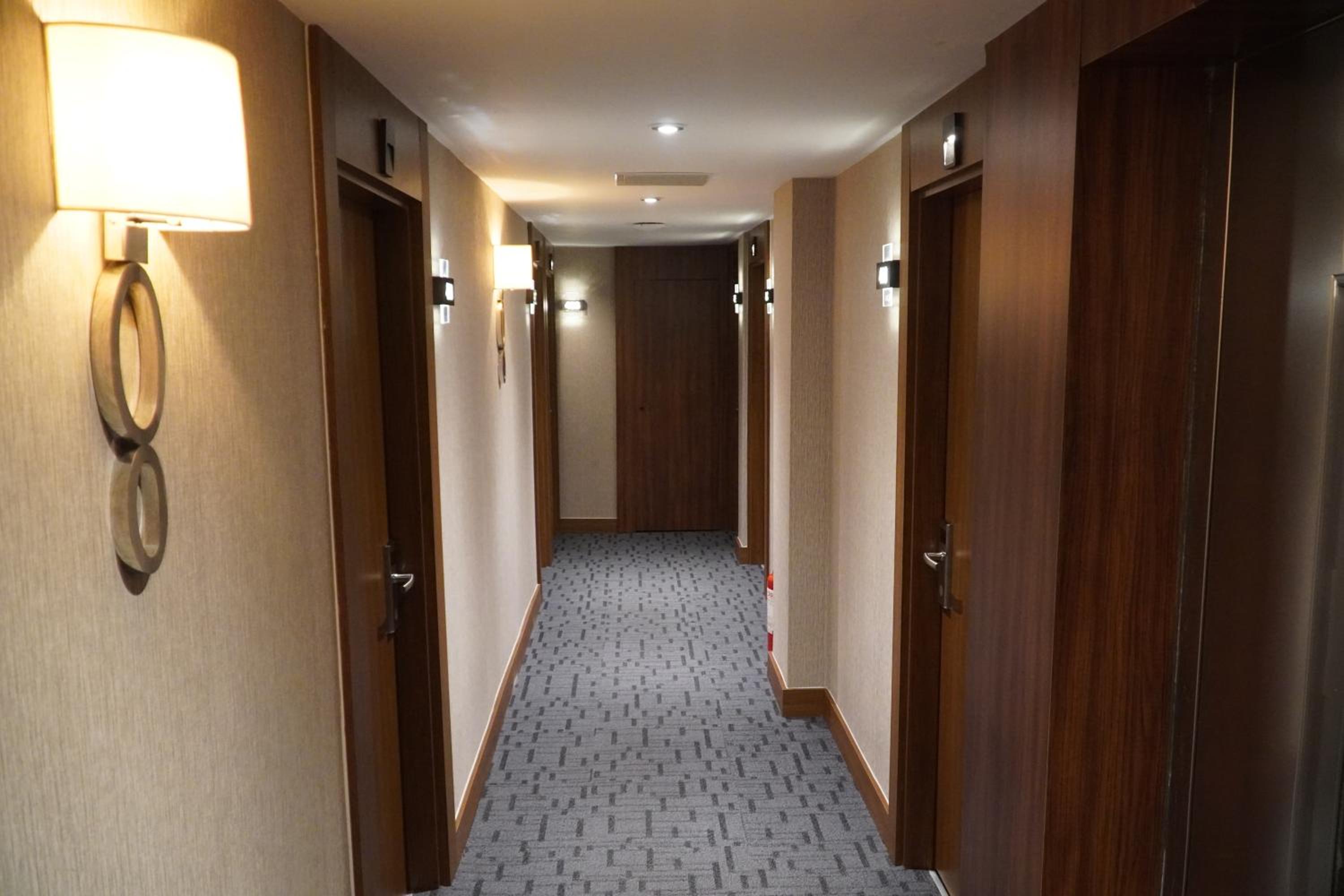 Bern Otel - Image 34