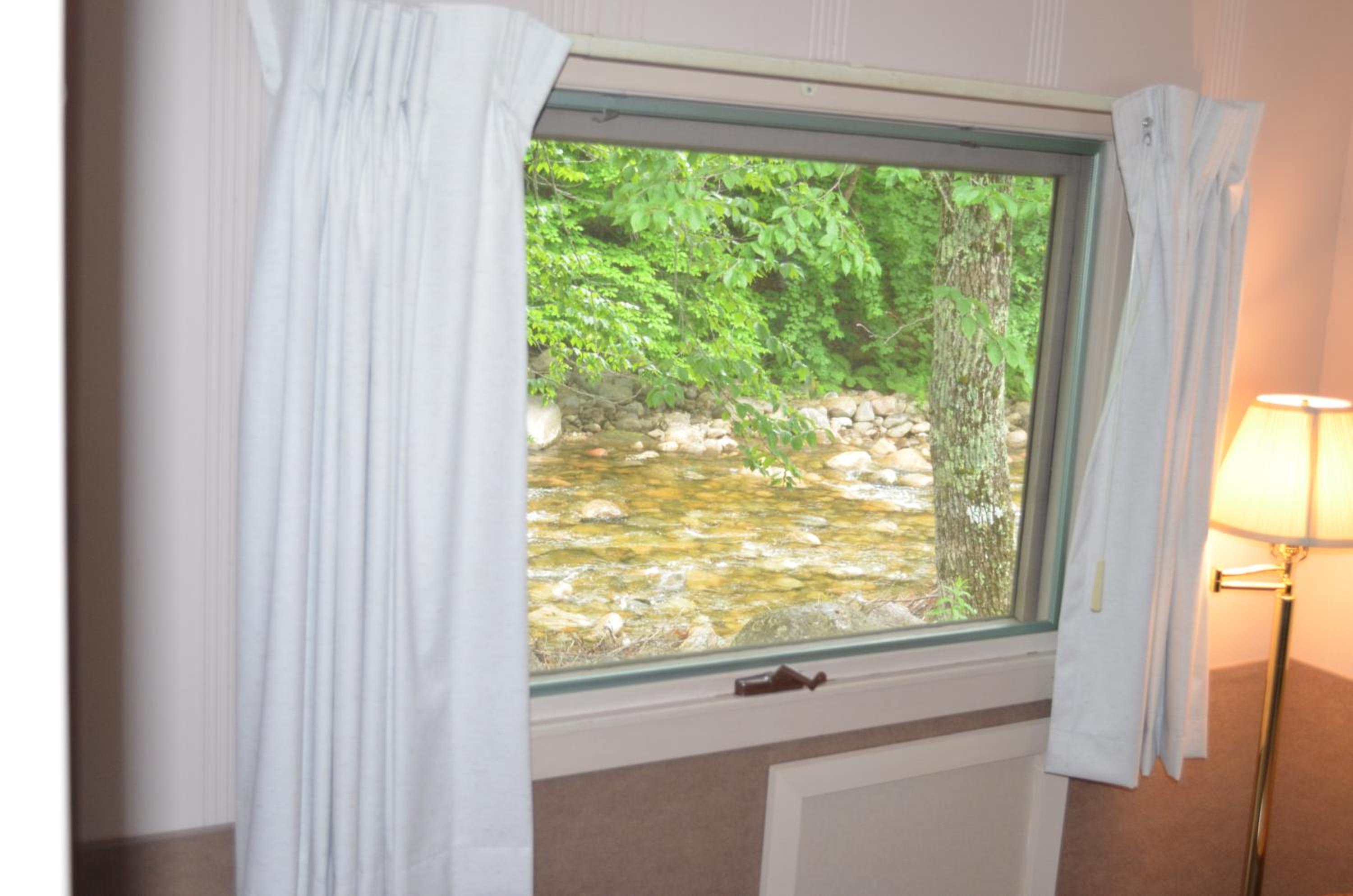 Mount Coolidge Motel