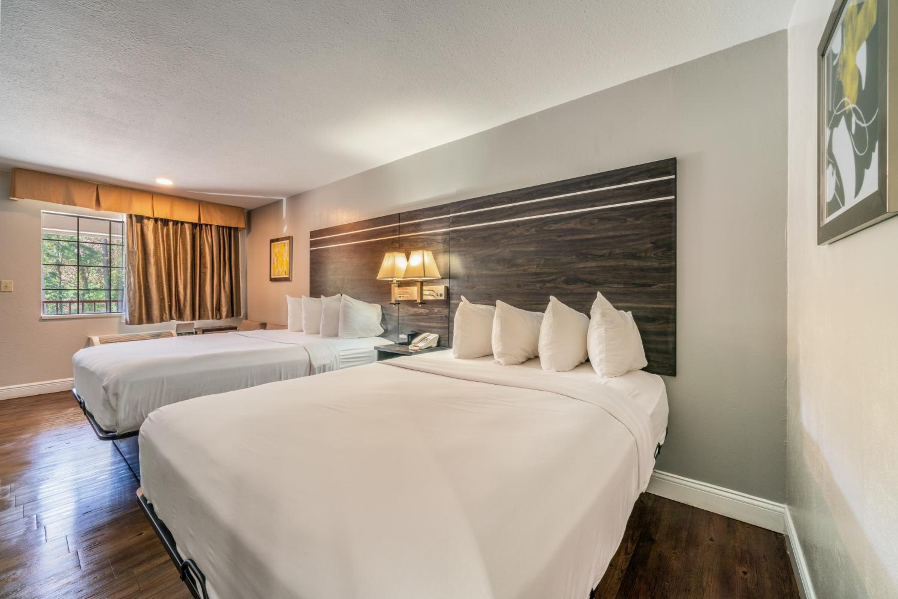 Jasper Vacations - Best Western Inn of Jasper - Property Image 11