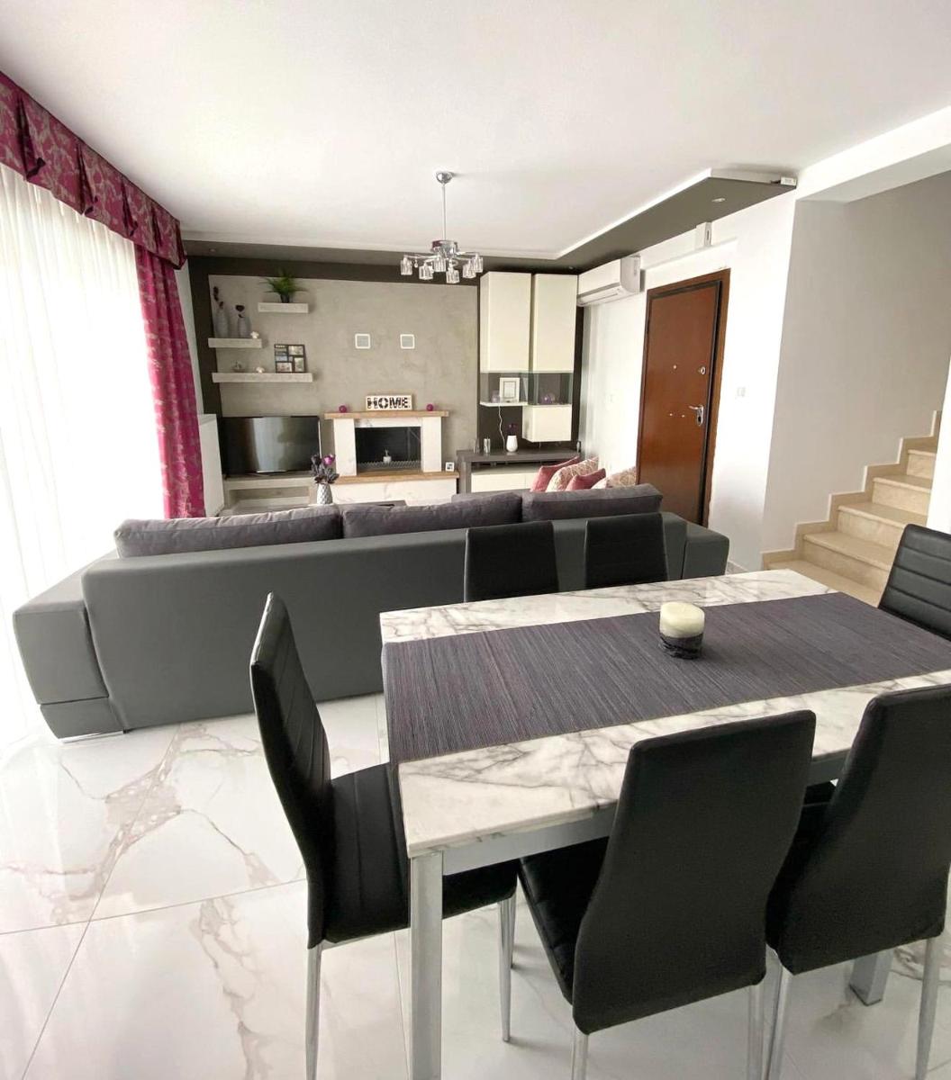 Earthy Boutique Luxurious House - Marble Luxury House photo 4