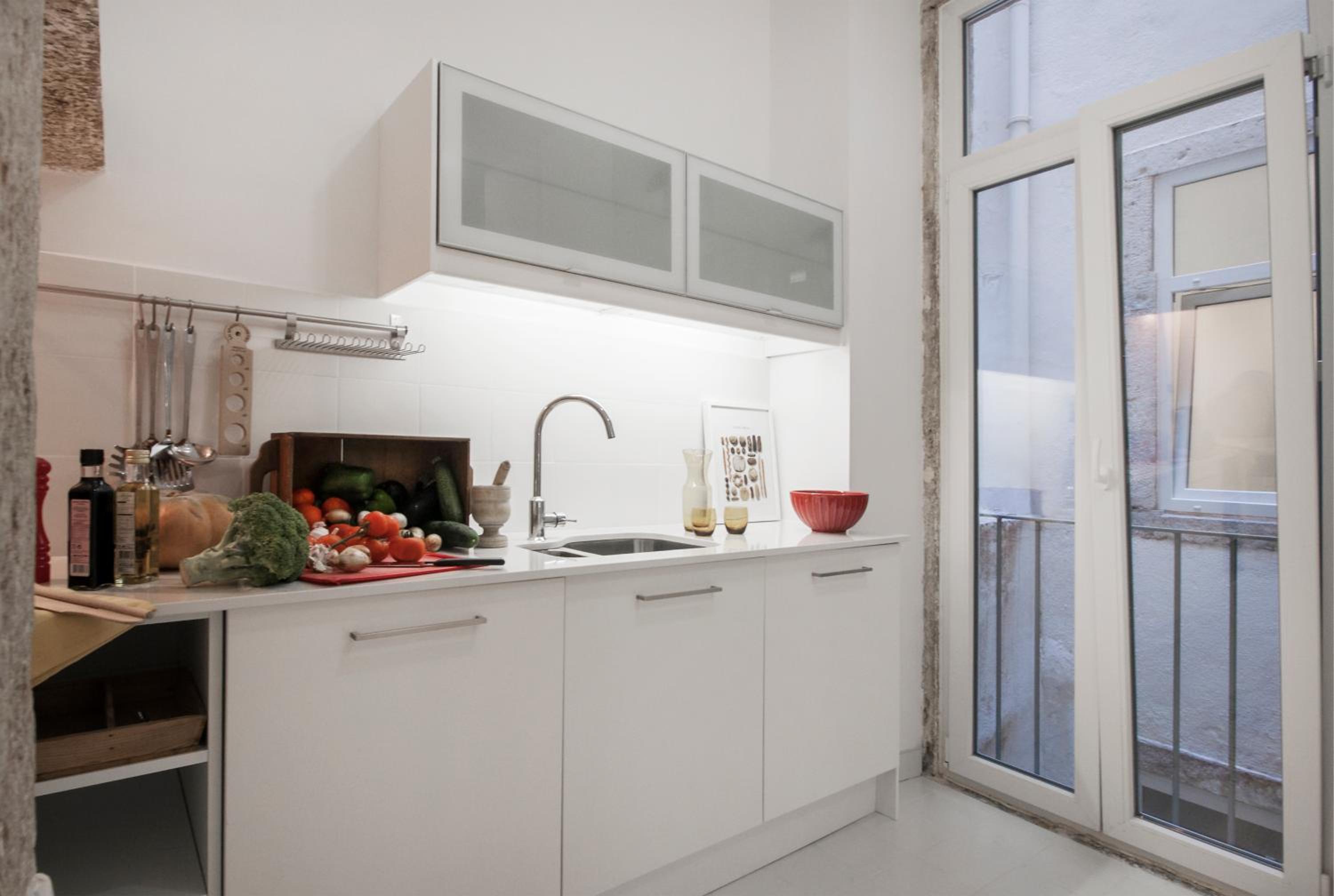 Alfama - Sé Cathedral | Lisbon Cheese & Wine Apartments