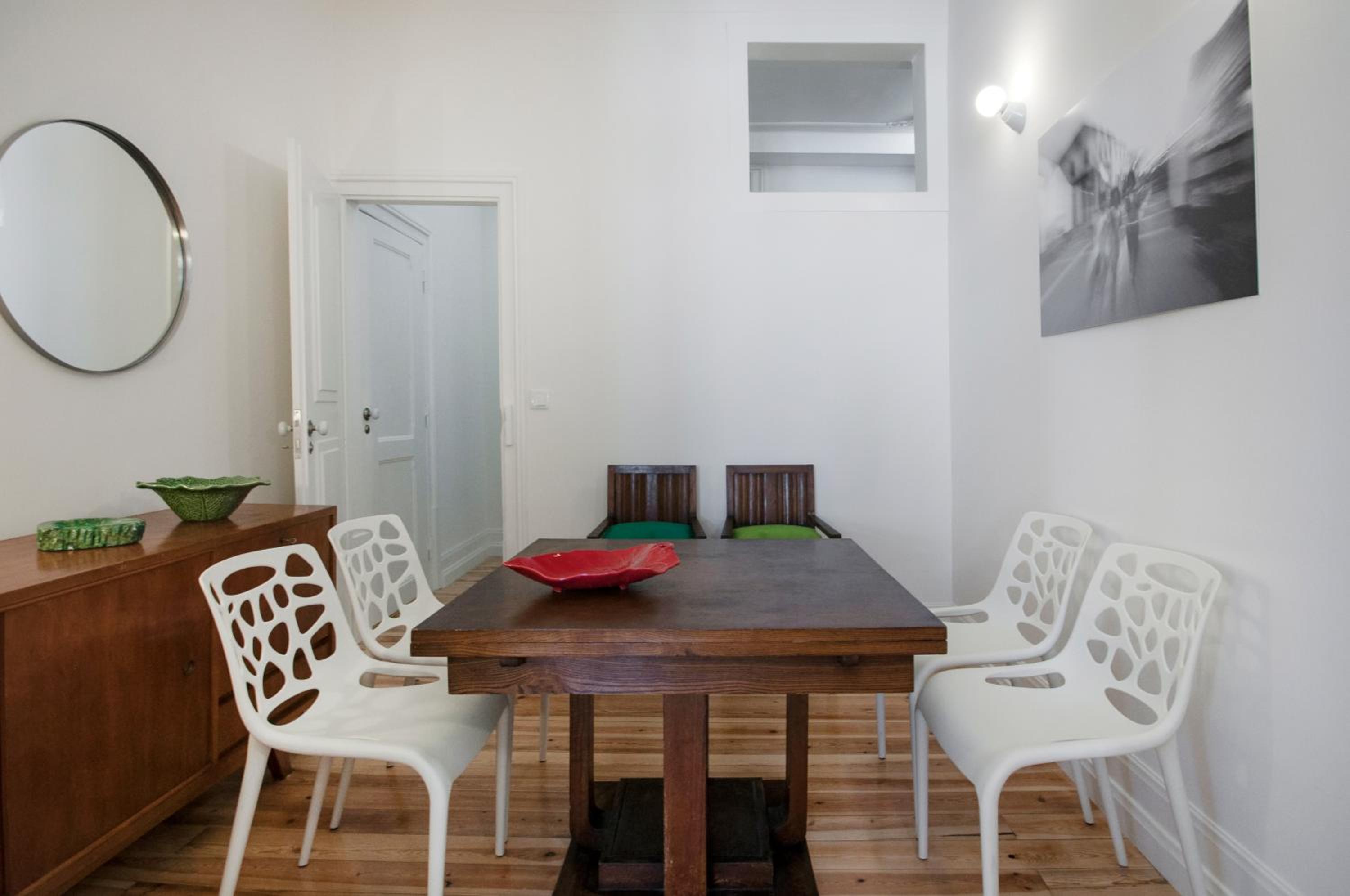 Alfama - Sé Cathedral | Lisbon Cheese & Wine Apartments