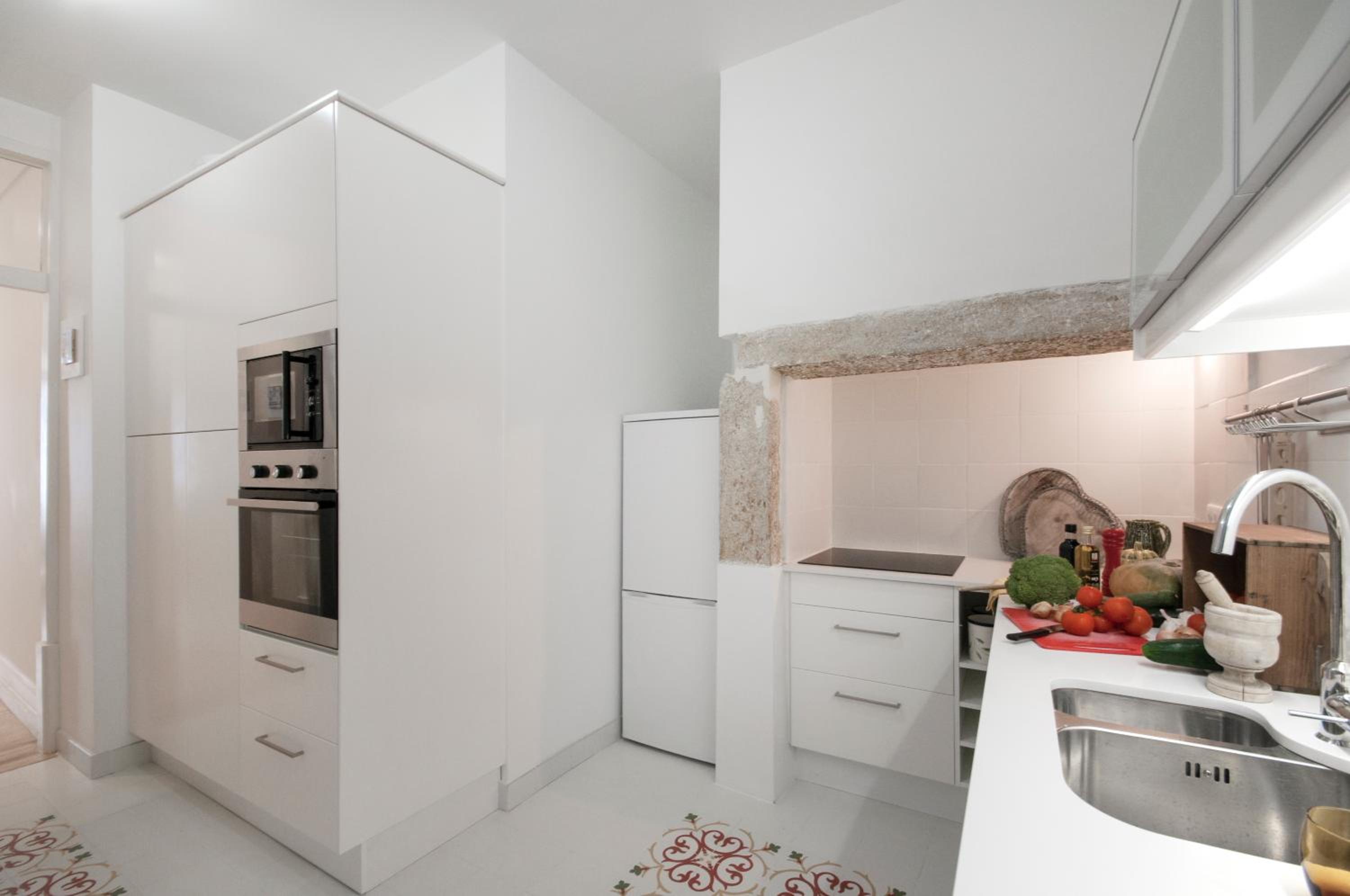 Alfama - Sé Cathedral | Lisbon Cheese & Wine Apartments