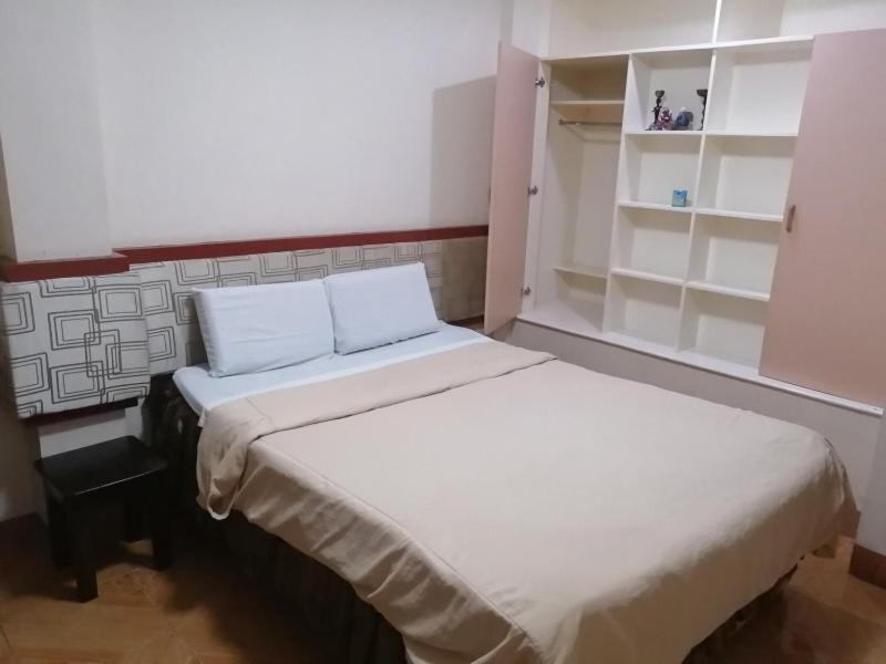 Manora Apartment
