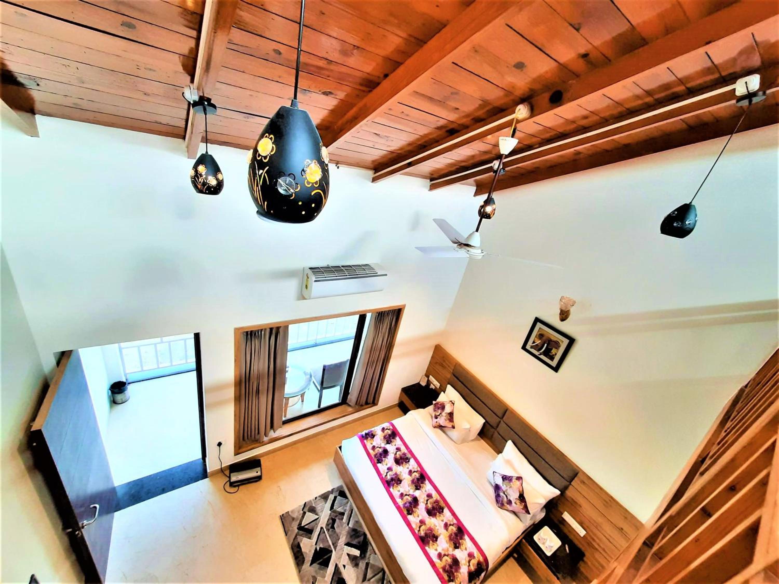 Wood castle Spa & Resort