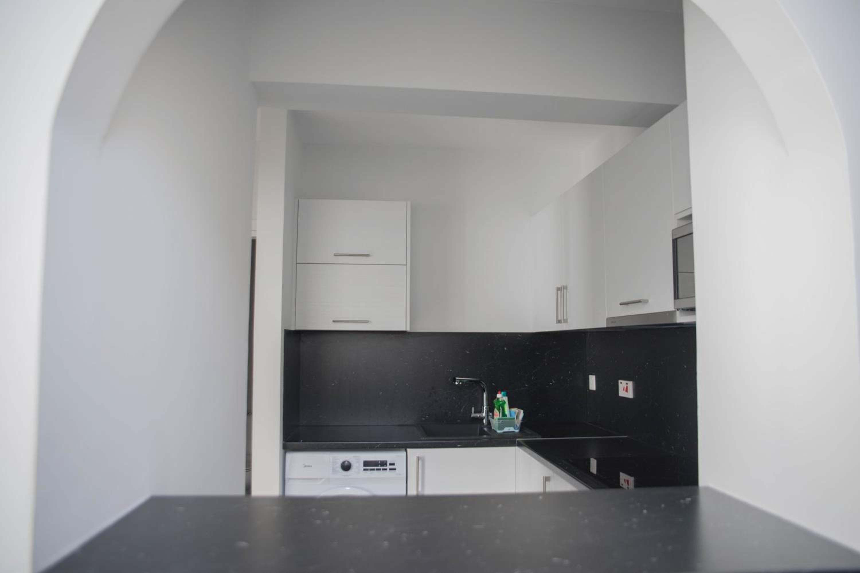 One bedroom apartment in Paphos in good location view 5